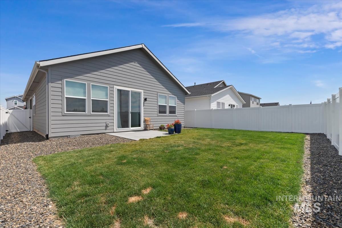 14661 Wing Spread Dr, Caldwell, Idaho 83607, 3 Bedrooms, 2 Bathrooms, Residential For Sale, Price $369,000,MLS 98991632