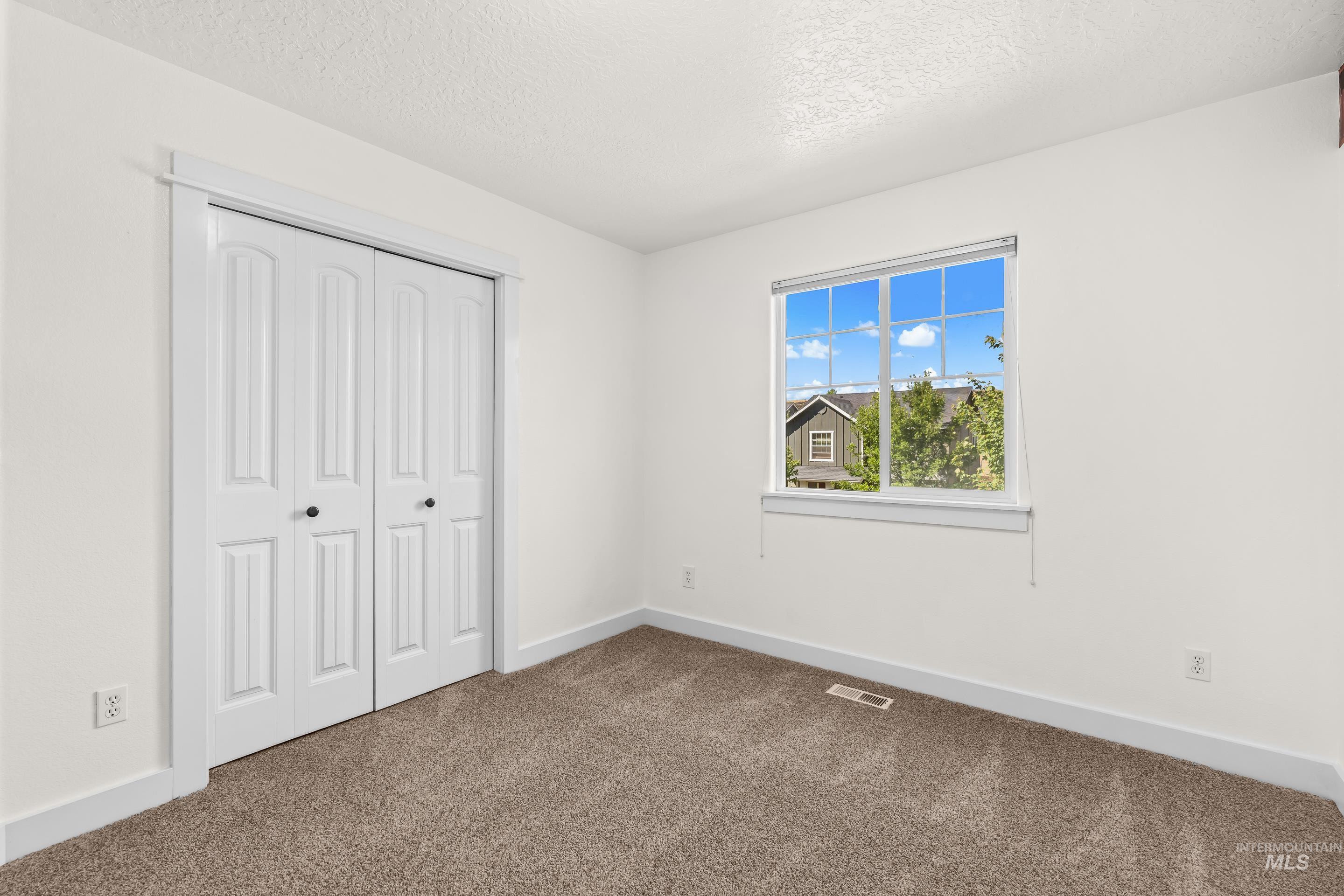 5036 E Fescue Dr, Boise, Idaho 83716, 4 Bedrooms, 2.5 Bathrooms, Residential For Sale, Price $649,900,MLS 98991633