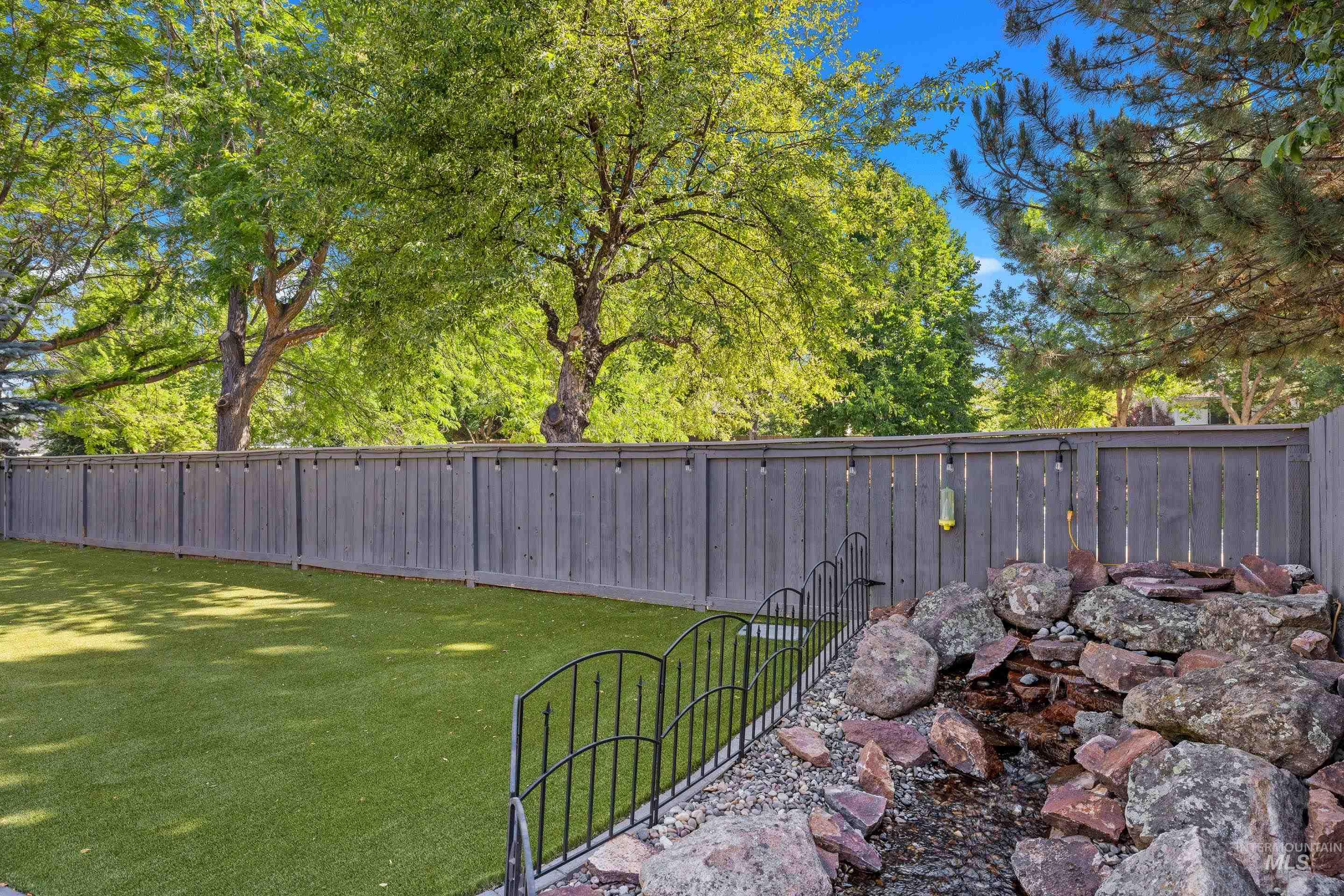 5036 E Fescue Dr, Boise, Idaho 83716, 4 Bedrooms, 2.5 Bathrooms, Residential For Sale, Price $649,900,MLS 98991633