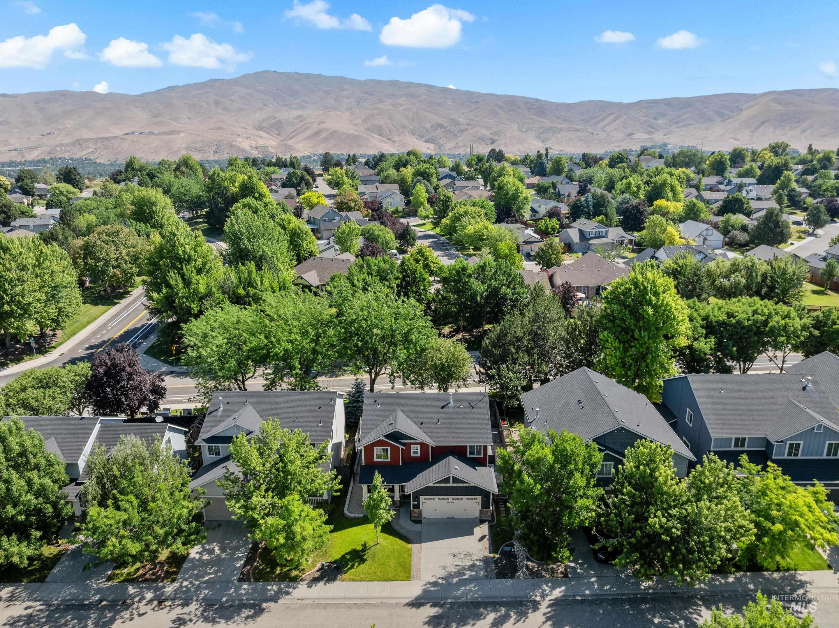 5036 E Fescue Dr, Boise, Idaho 83716, 4 Bedrooms, 2.5 Bathrooms, Residential For Sale, Price $649,900,MLS 98991633