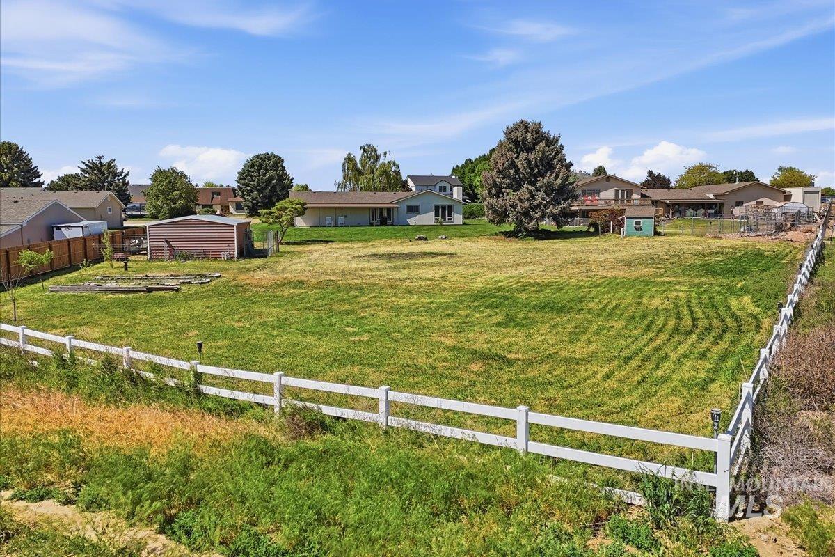 14110 Towers Dr, Caldwell, Idaho 83607, 3 Bedrooms, 2 Bathrooms, Residential For Sale, Price $539,900,MLS 98991634