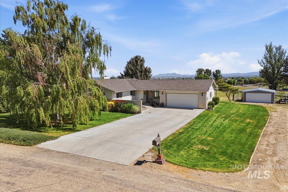 14110 Towers Dr, Caldwell, Idaho 83607, 3 Bedrooms, 2 Bathrooms, Residential For Sale, Price $539,900,MLS 98991634