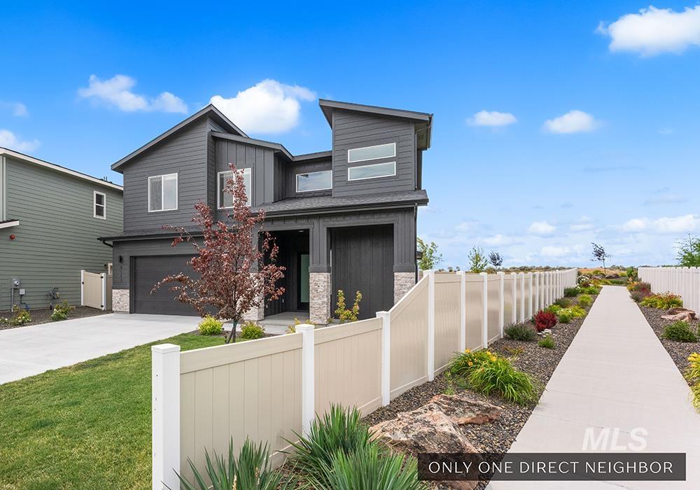 8113 S Granite Ridge Way, Boise, Idaho 83716, 4 Bedrooms, 2.5 Bathrooms, Residential For Sale, Price $725,000,MLS 98991635