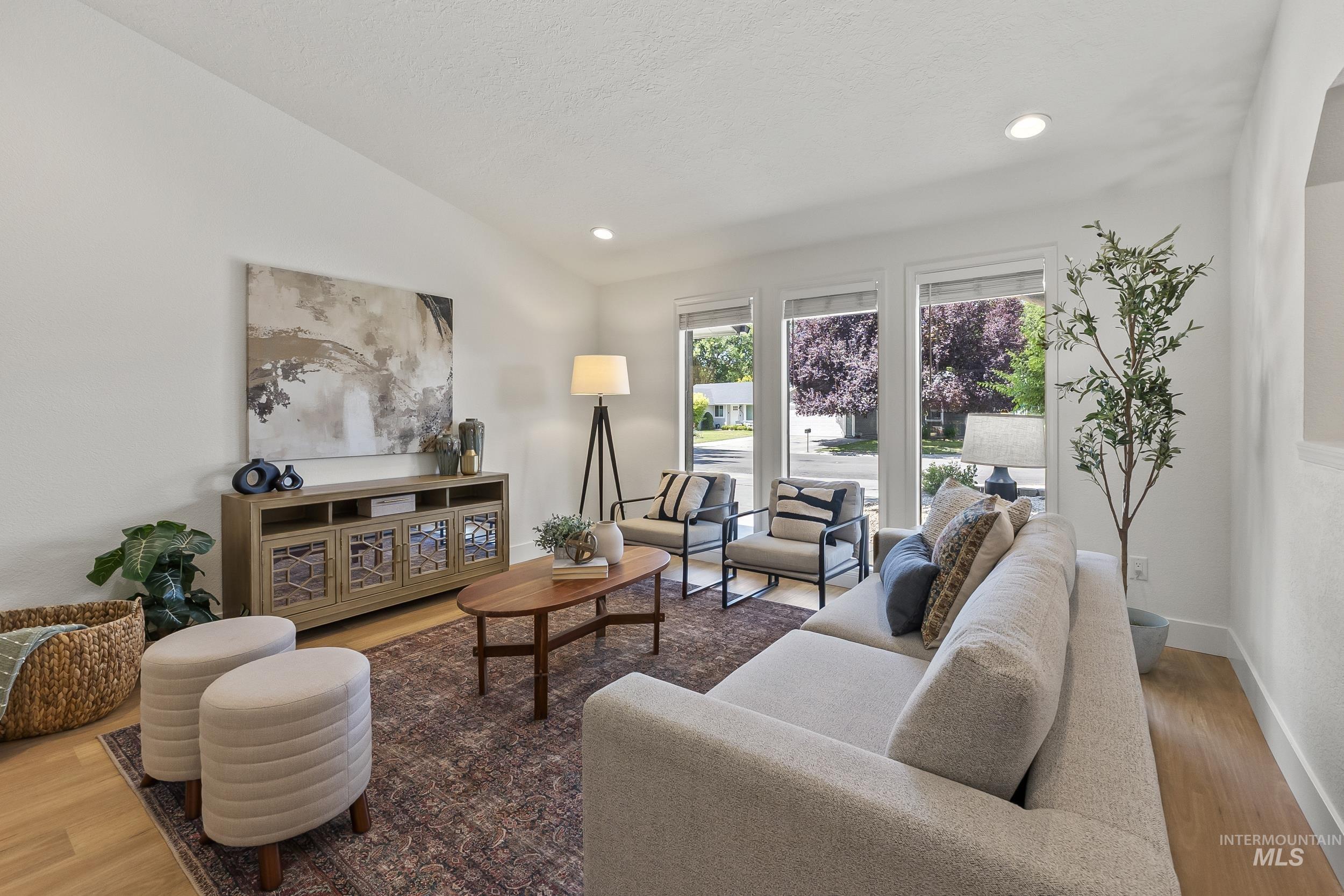 6482 N Portsmouth Ave, Boise, Idaho 83714-6114, 3 Bedrooms, 2 Bathrooms, Residential For Sale, Price $495,000,MLS 98991636