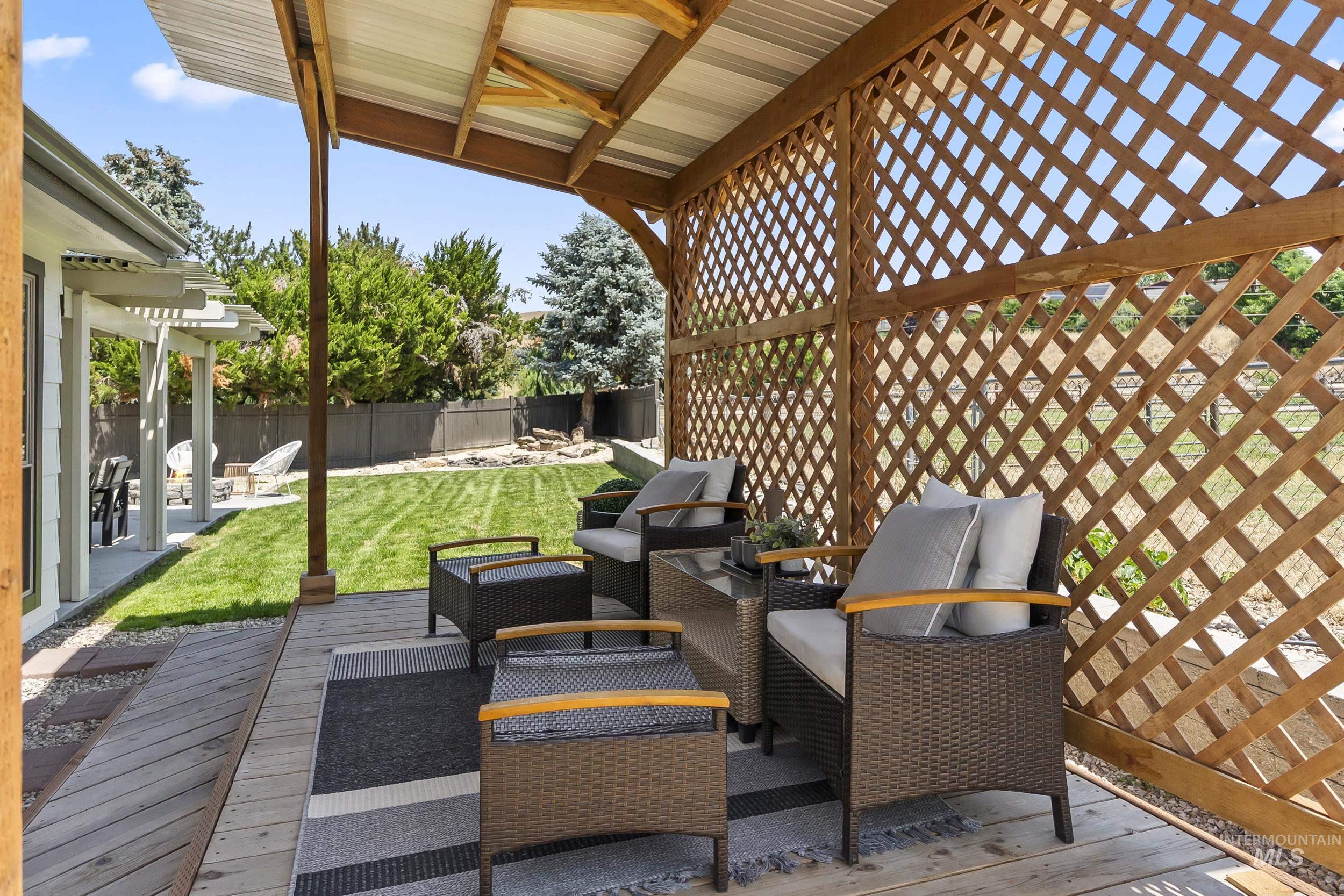 6482 N Portsmouth Ave, Boise, Idaho 83714-6114, 3 Bedrooms, 2 Bathrooms, Residential For Sale, Price $495,000,MLS 98991636