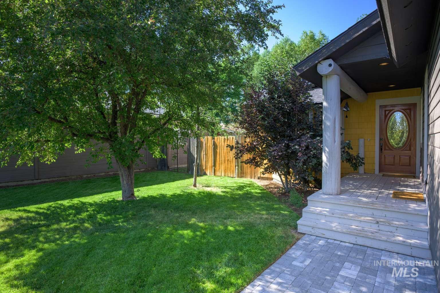 1021 Cherry Hill Dr, Hailey, Idaho 83333, 3 Bedrooms, 2 Bathrooms, Residential For Sale, Price $650,000,MLS 98991637