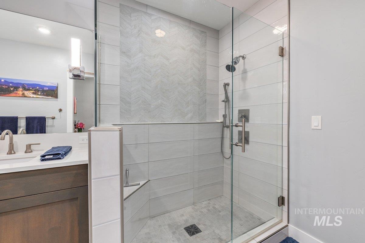 880 W River Street, Boise, Idaho 83702-0000, 1 Bedroom, 1 Bathroom, Residential For Sale, Price $549,900,MLS 98991643