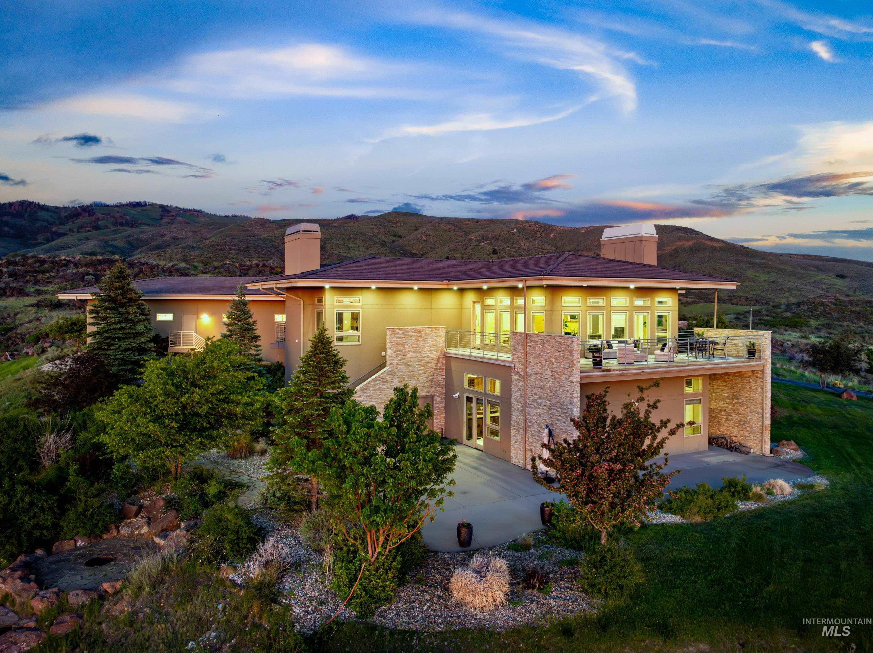 6329 E Wildhorse Ln, Boise, Idaho 83712, 4 Bedrooms, 4.5 Bathrooms, Residential For Sale, Price $2,699,900,MLS 98991644