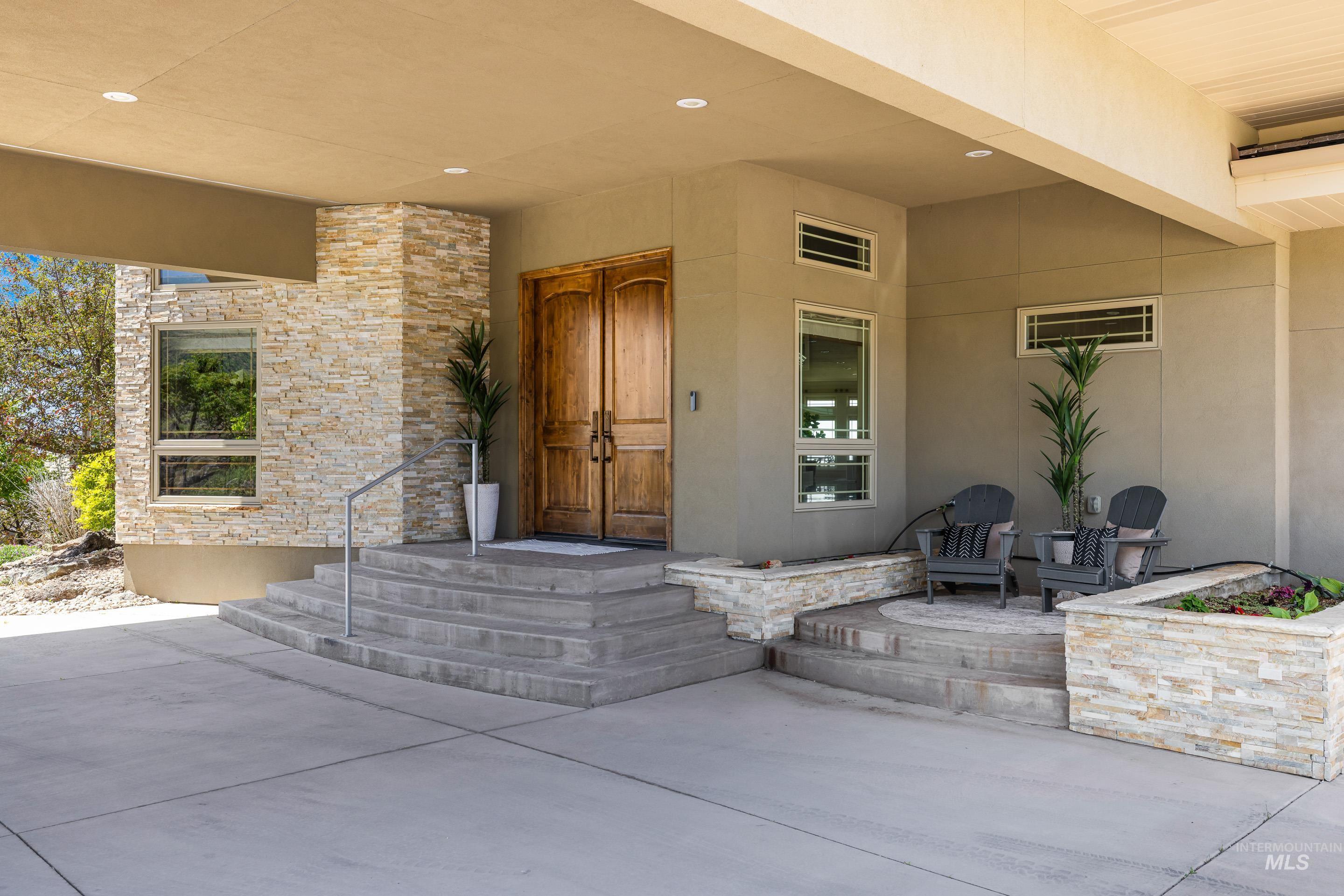 6329 E Wildhorse Ln, Boise, Idaho 83712, 4 Bedrooms, 4.5 Bathrooms, Residential For Sale, Price $2,699,900,MLS 98991644