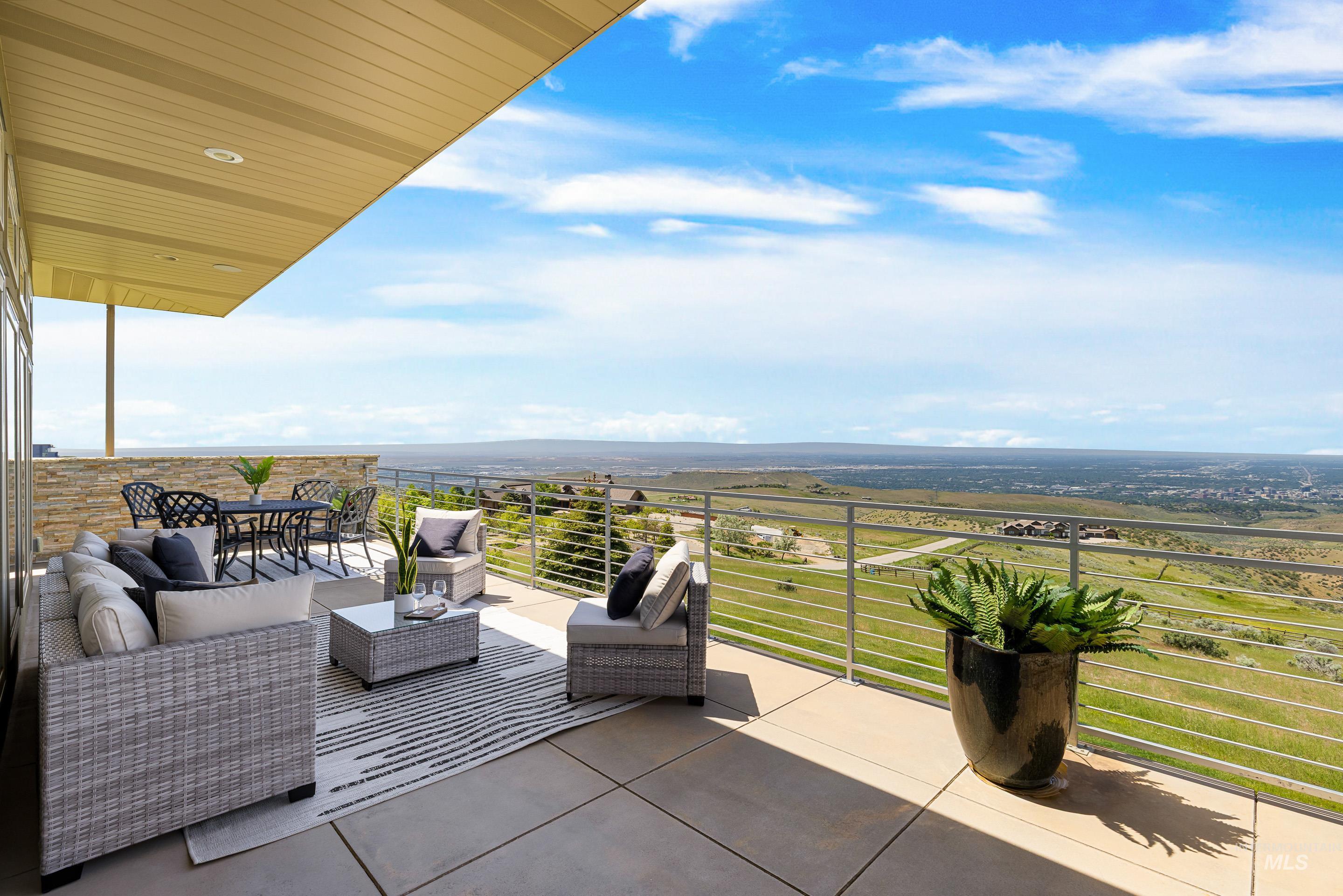 6329 E Wildhorse Ln, Boise, Idaho 83712, 4 Bedrooms, 4.5 Bathrooms, Residential For Sale, Price $2,699,900,MLS 98991644