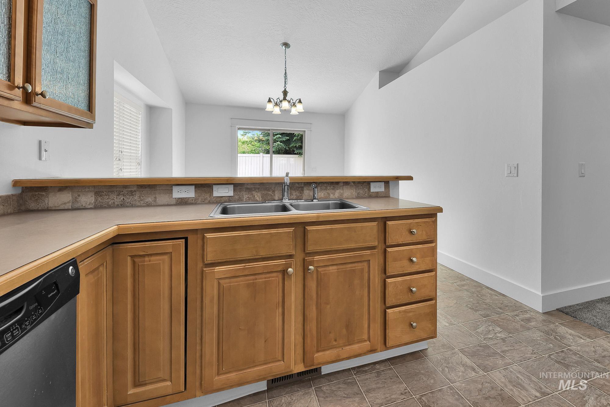11573 W Six Rivers Ct, Boise, Idaho 83709, 3 Bedrooms, 2 Bathrooms, Residential For Sale, Price $429,900,MLS 98991645