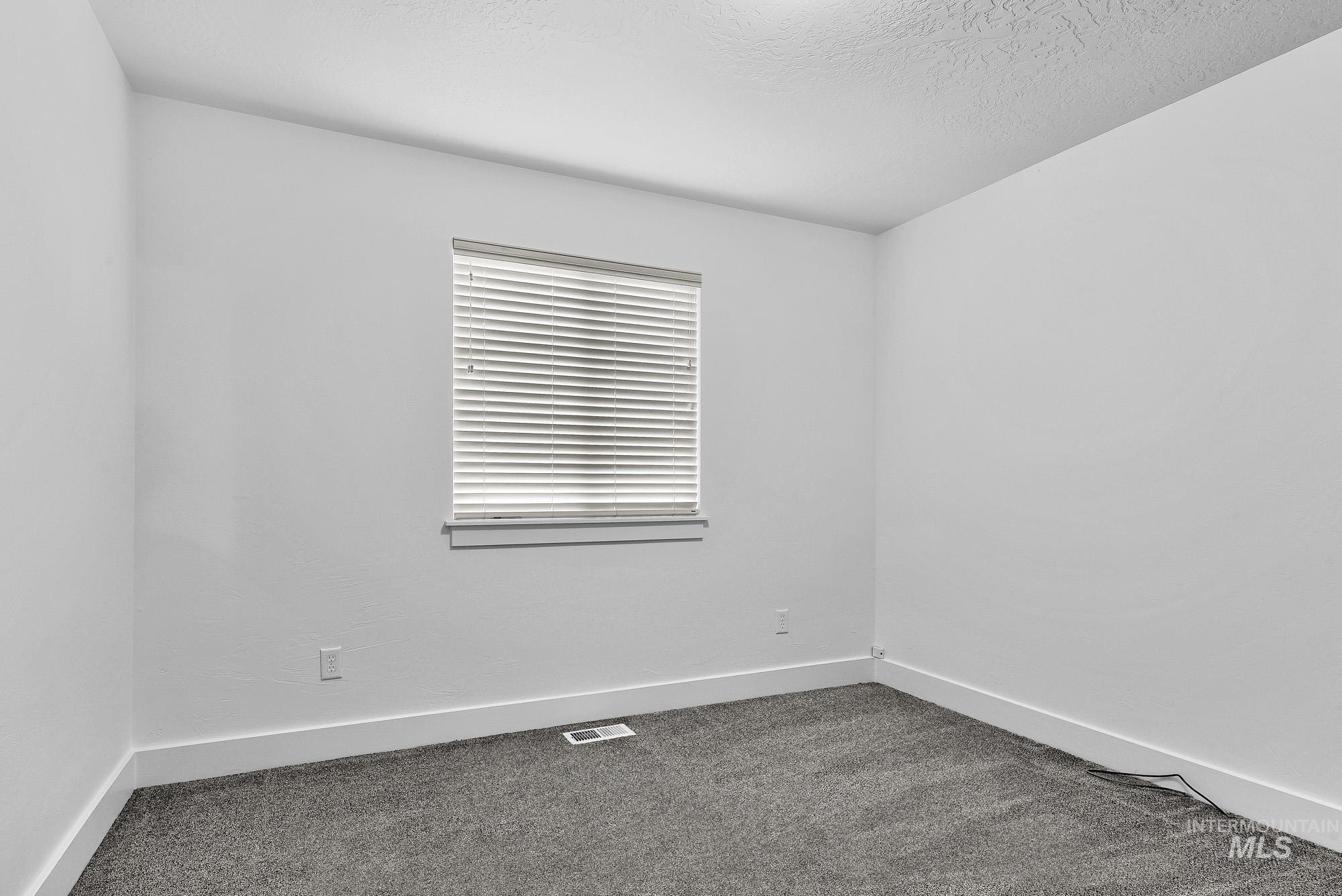 11573 W Six Rivers Ct, Boise, Idaho 83709, 3 Bedrooms, 2 Bathrooms, Residential For Sale, Price $429,900,MLS 98991645