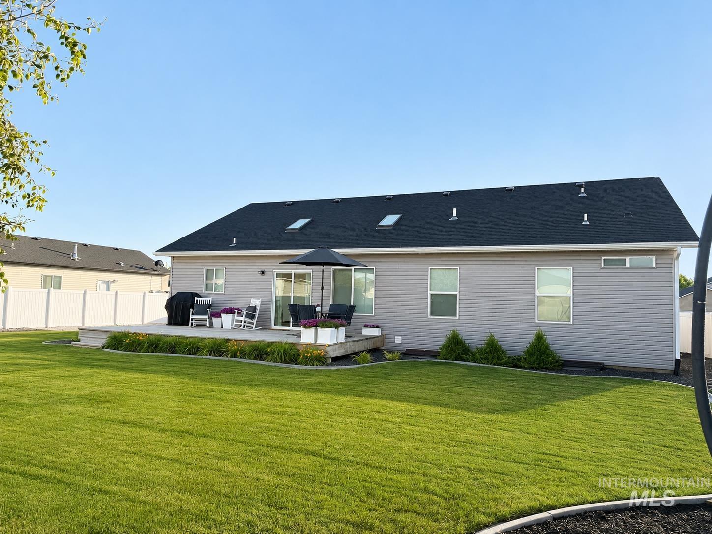 281 Glacier Meadows Way, Kimberly, Idaho 83341, 5 Bedrooms, 3 Bathrooms, Residential For Sale, Price $565,000,MLS 98991649