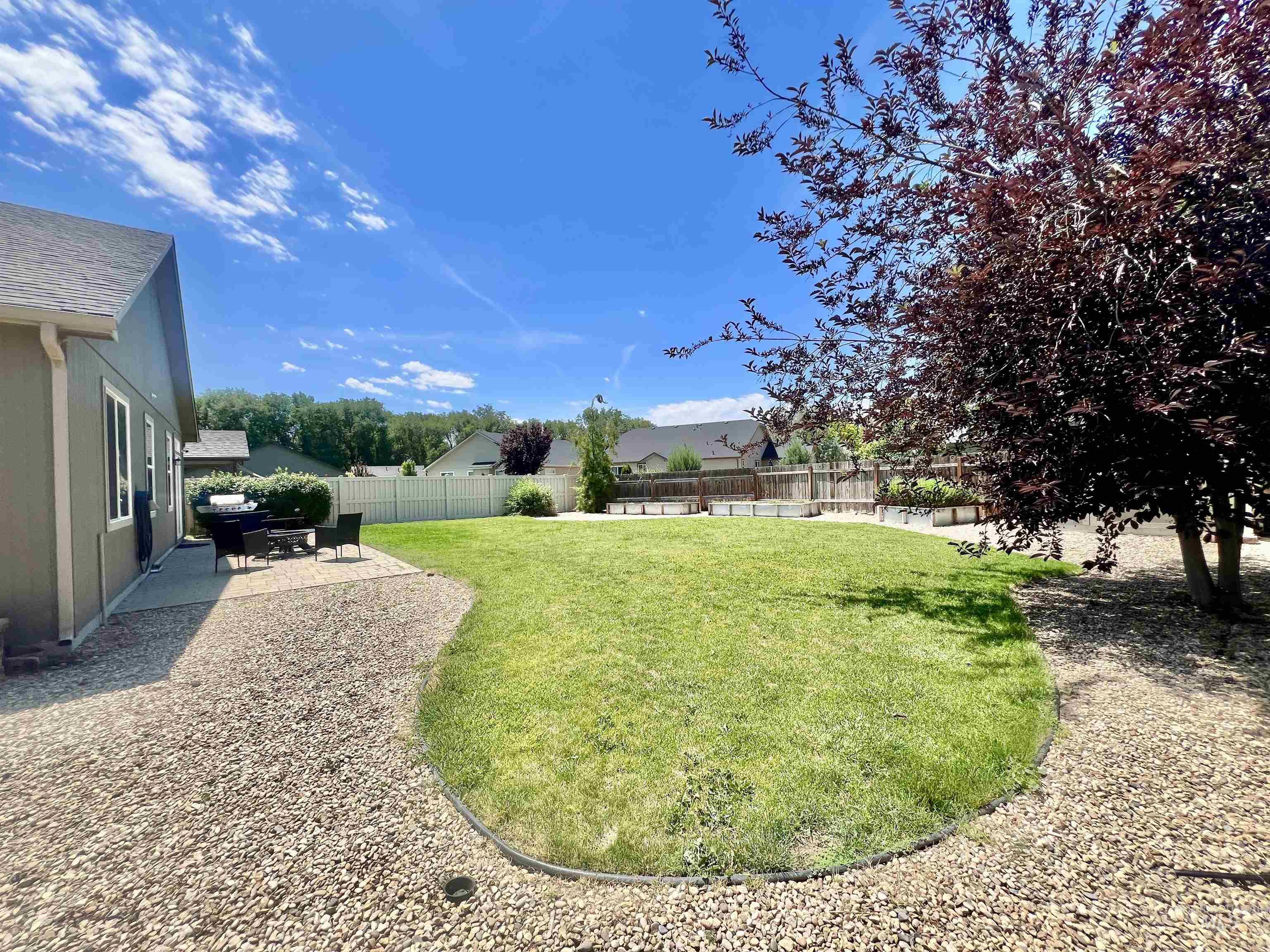 2206 E Elm Grove Drive, Nampa, Idaho 83686, 3 Bedrooms, 2 Bathrooms, Residential For Sale, Price $450,000,MLS 98991652