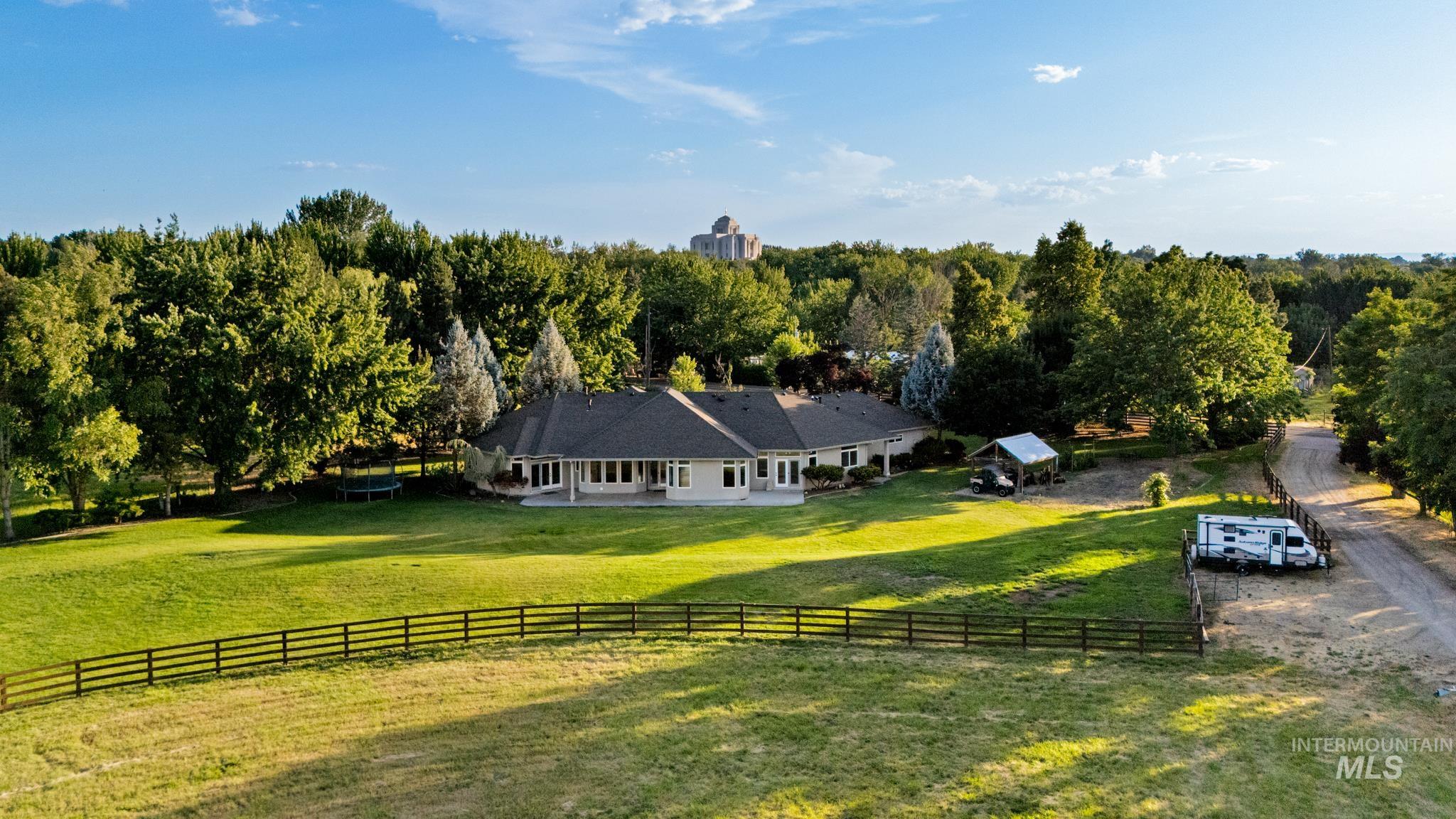 2050 S Artesian Rd, Eagle, Idaho 83616, 4 Bedrooms, 3.5 Bathrooms, Residential For Sale, Price $3,495,000,MLS 98991653
