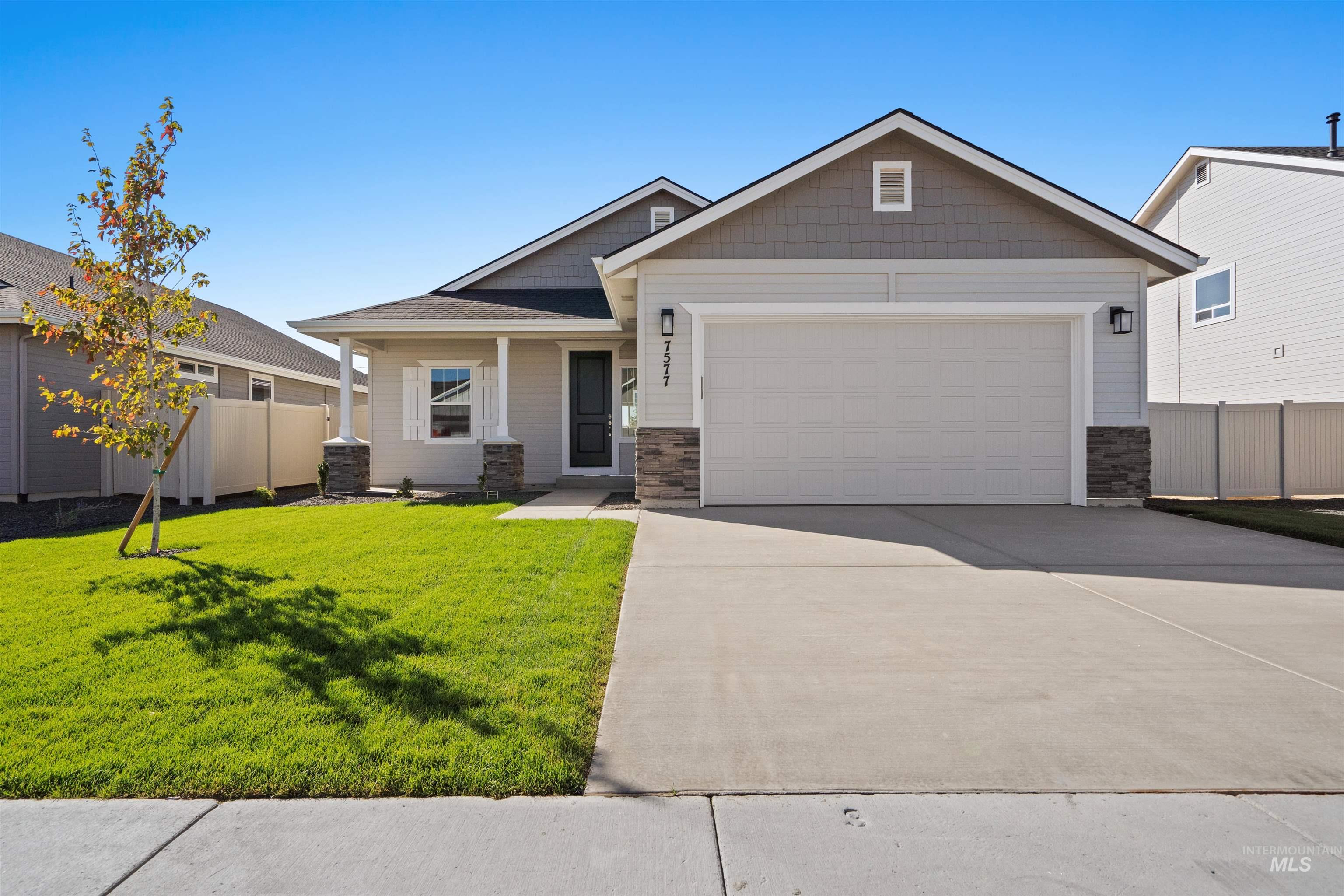 4322 Solitude Way, Caldwell, Idaho 83605, 3 Bedrooms, 2 Bathrooms, Residential For Sale, Price $399,990,MLS 98991654