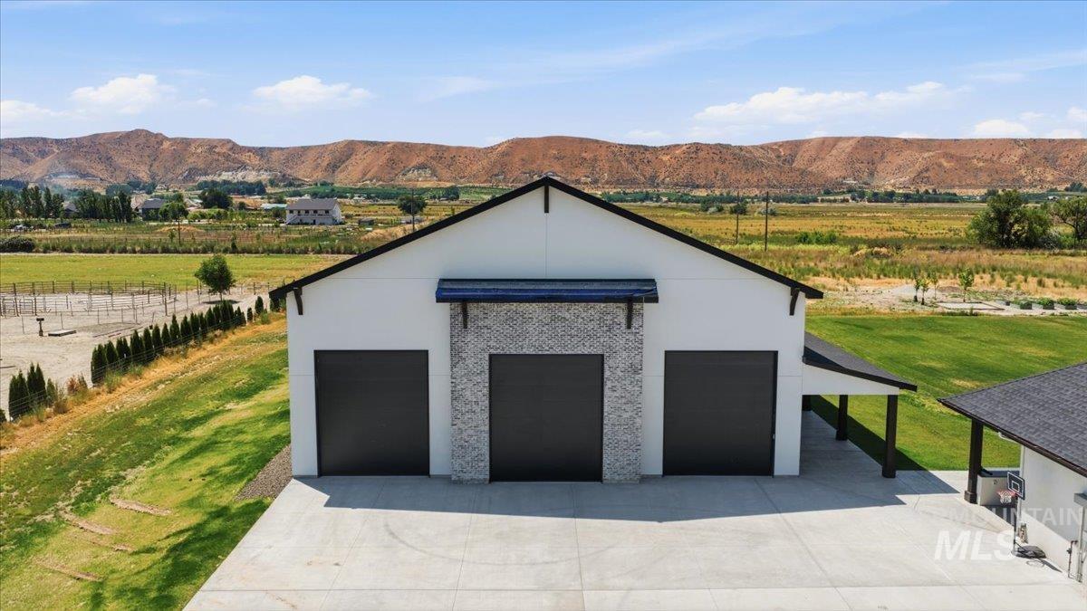 3115 4 Bits Ln, Emmett, Idaho 83617, 5 Bedrooms, 4 Bathrooms, Residential For Sale, Price $2,500,000,MLS 98991656