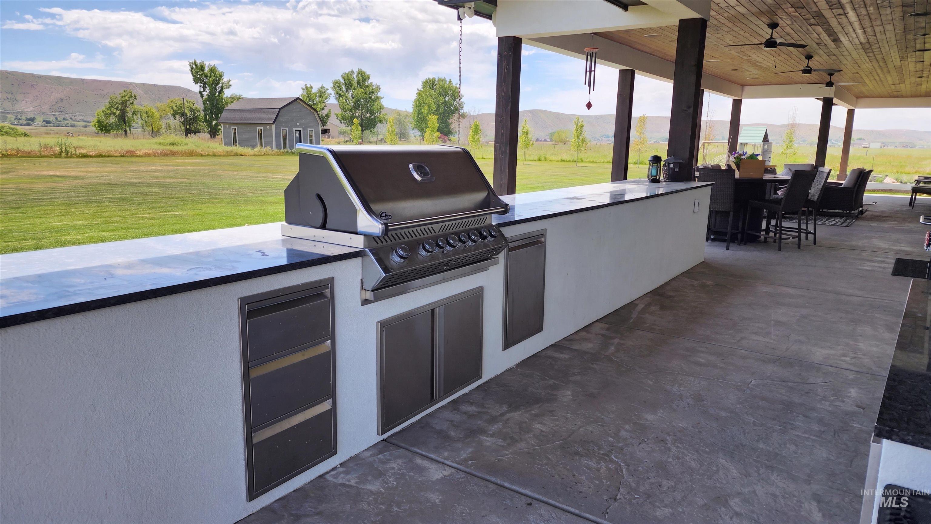 3115 4 Bits Ln, Emmett, Idaho 83617, 5 Bedrooms, 4 Bathrooms, Residential For Sale, Price $2,500,000,MLS 98991656