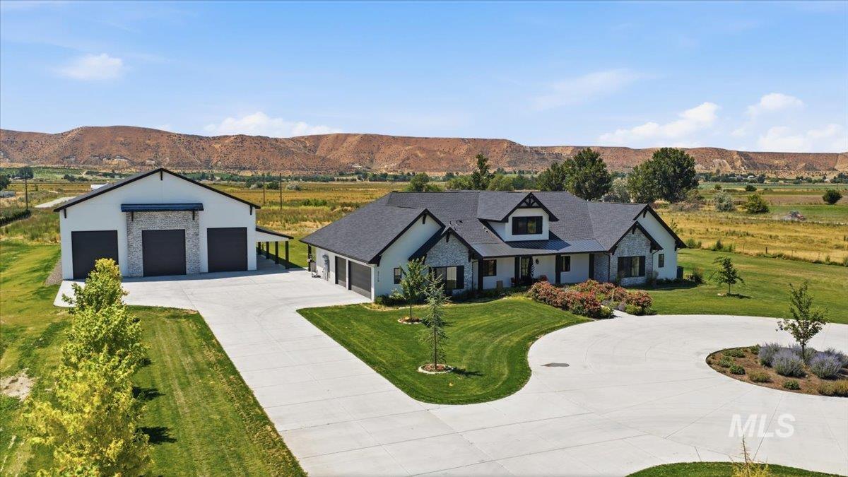 3115 4 Bits Ln, Emmett, Idaho 83617, 5 Bedrooms, 4 Bathrooms, Residential For Sale, Price $2,500,000,MLS 98991656