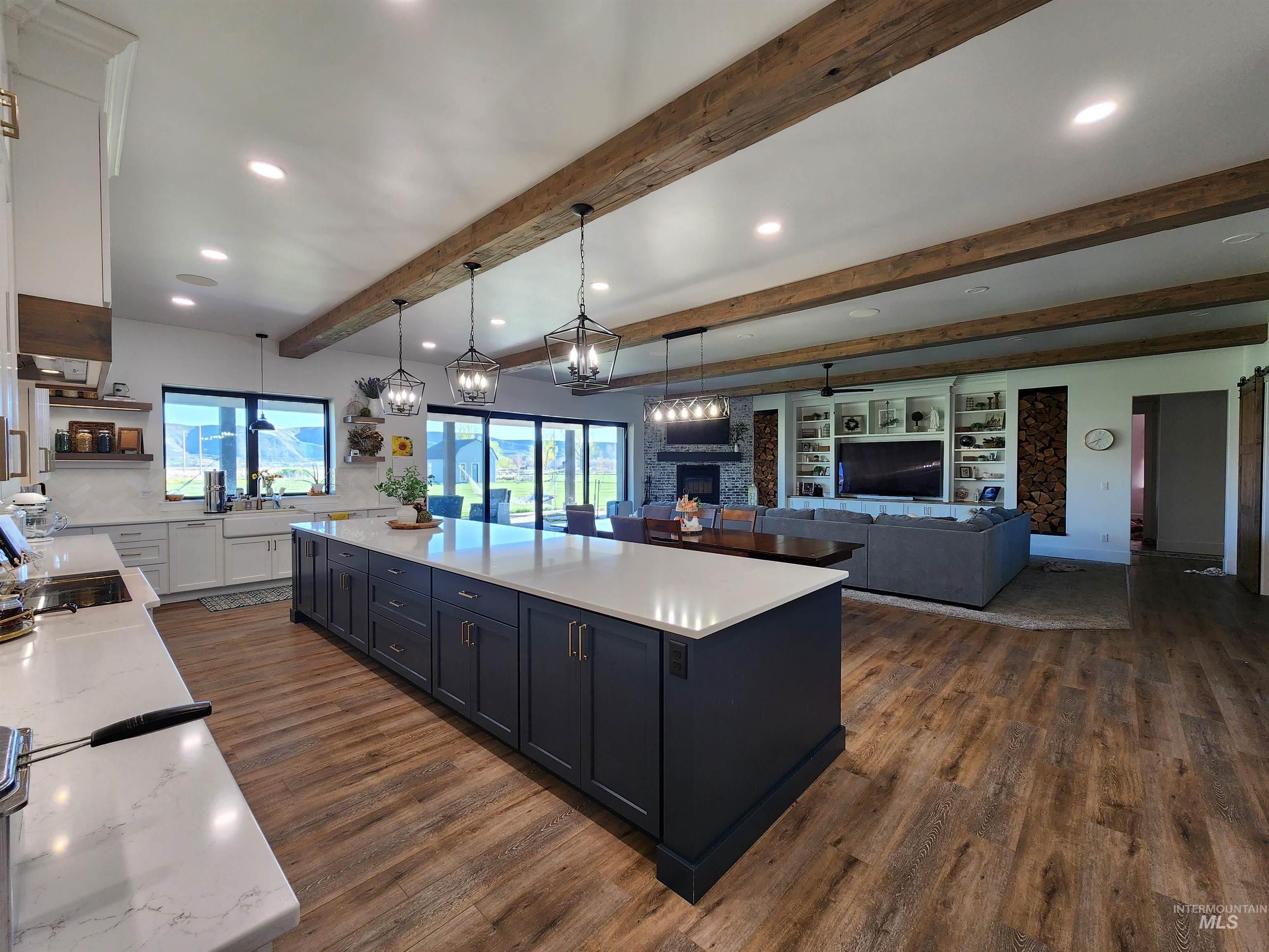3115 4 Bits Ln, Emmett, Idaho 83617, 5 Bedrooms, 4 Bathrooms, Residential For Sale, Price $2,500,000,MLS 98991656
