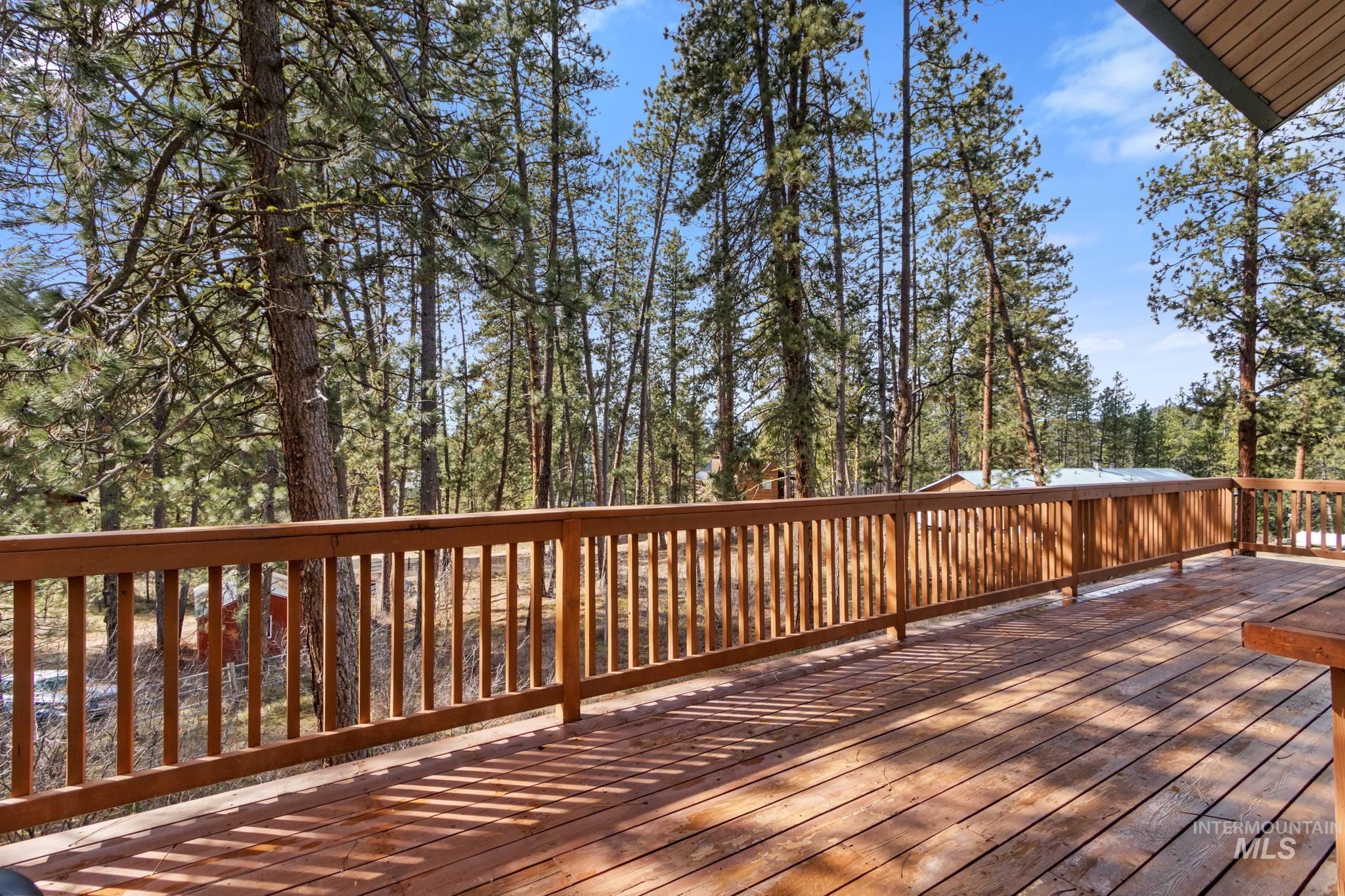 7 Elderberry Circle, Idaho City, Idaho 83631, 3 Bedrooms, 2 Bathrooms, Residential For Sale, Price $519,000,MLS 98991657