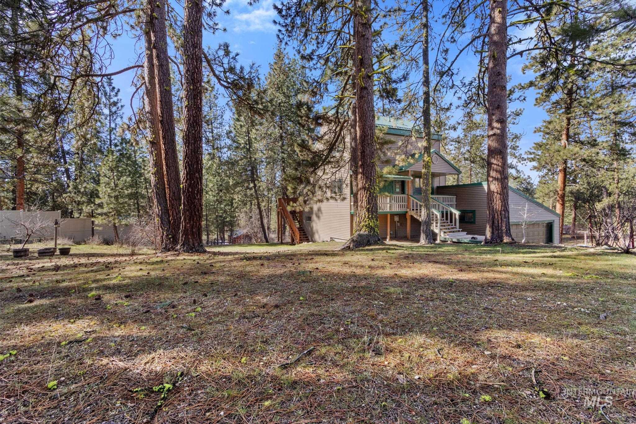 7 Elderberry Circle, Idaho City, Idaho 83631, 3 Bedrooms, 2 Bathrooms, Residential For Sale, Price $519,000,MLS 98991657