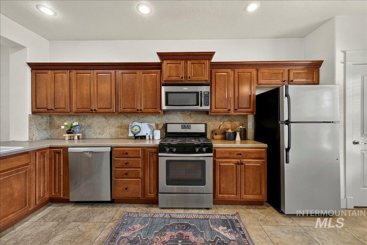 47 S Selwood Ln, Star, Idaho 83669-5079, 3 Bedrooms, 2 Bathrooms, Residential For Sale, Price $399,900,MLS 98991659