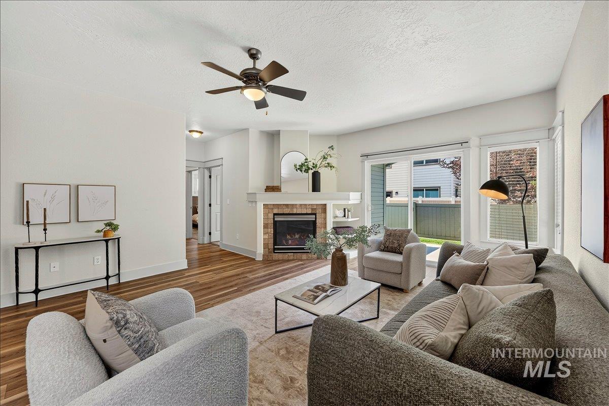 47 S Selwood Ln, Star, Idaho 83669-5079, 3 Bedrooms, 2 Bathrooms, Residential For Sale, Price $399,900,MLS 98991659