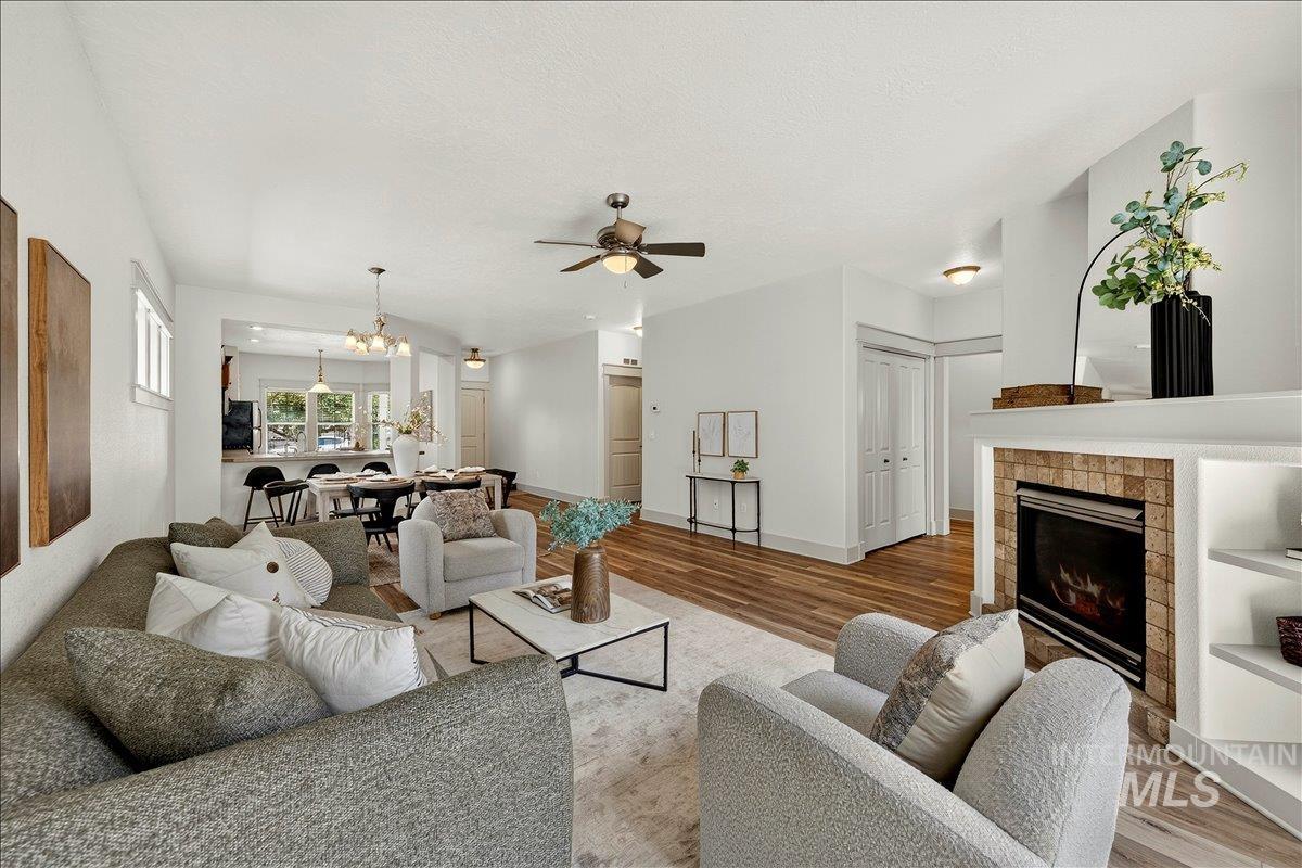 47 S Selwood Ln, Star, Idaho 83669-5079, 3 Bedrooms, 2 Bathrooms, Residential For Sale, Price $399,900,MLS 98991659