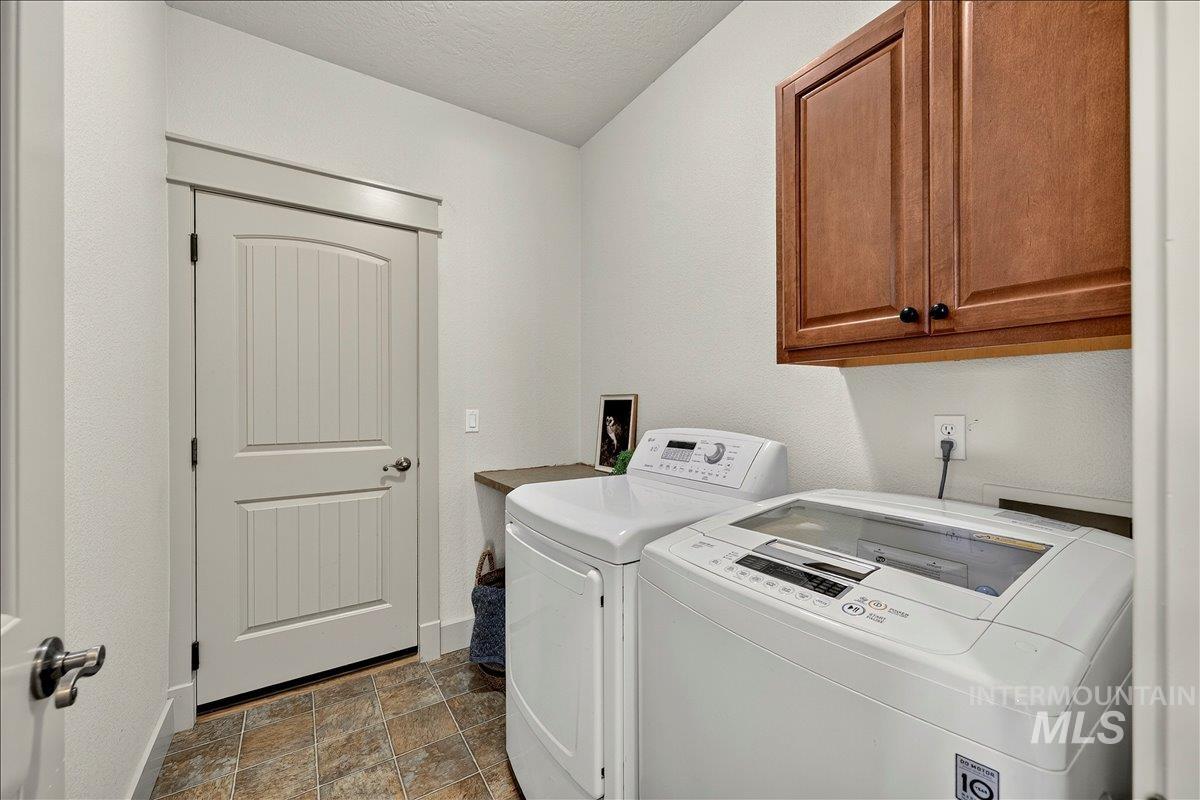 47 S Selwood Ln, Star, Idaho 83669-5079, 3 Bedrooms, 2 Bathrooms, Residential For Sale, Price $399,900,MLS 98991659