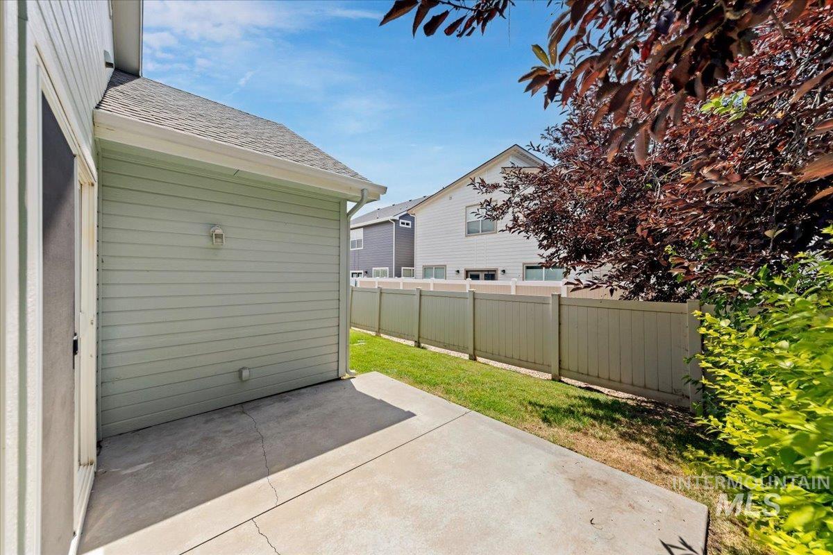 47 S Selwood Ln, Star, Idaho 83669-5079, 3 Bedrooms, 2 Bathrooms, Residential For Sale, Price $399,900,MLS 98991659