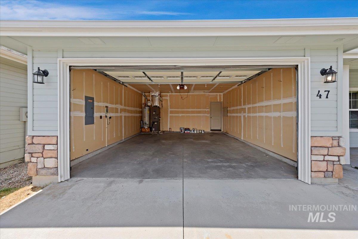 47 S Selwood Ln, Star, Idaho 83669-5079, 3 Bedrooms, 2 Bathrooms, Residential For Sale, Price $399,900,MLS 98991659