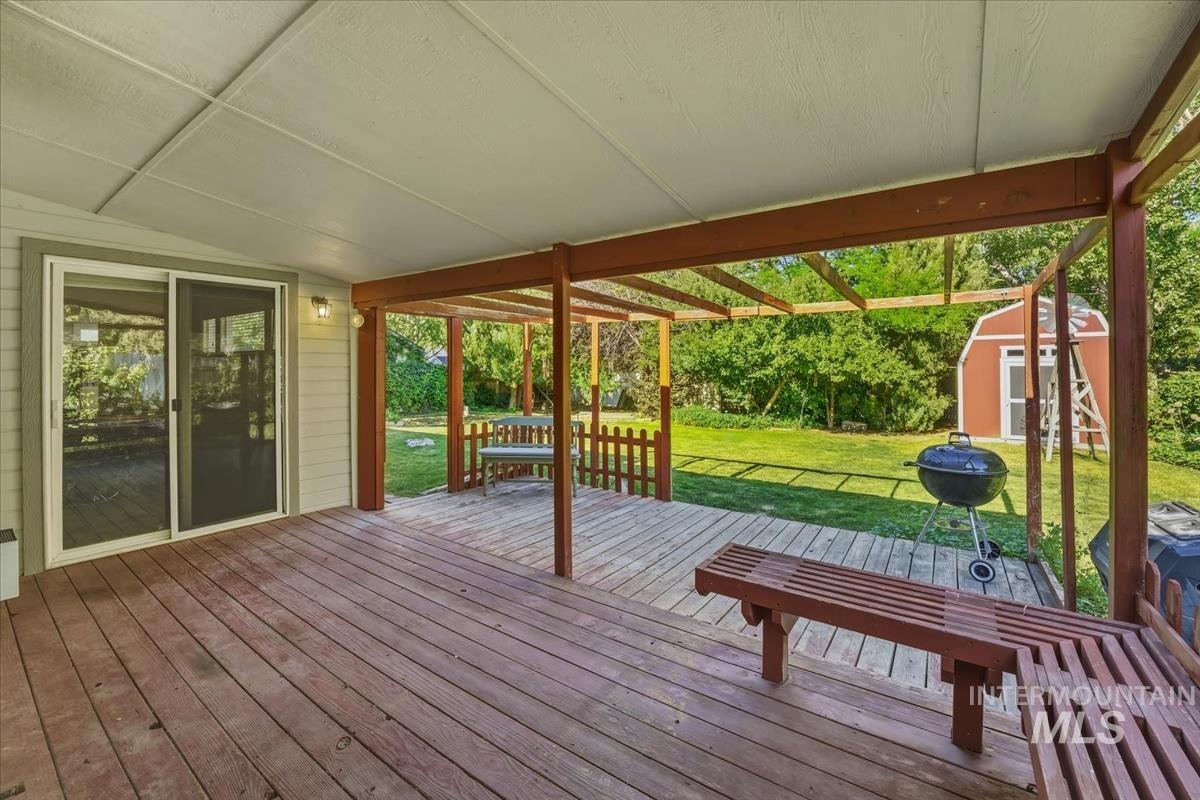 1748 S Goldsmith Ave, Meridian, Idaho 83642, 4 Bedrooms, 2 Bathrooms, Residential For Sale, Price $500,000, 98991661
