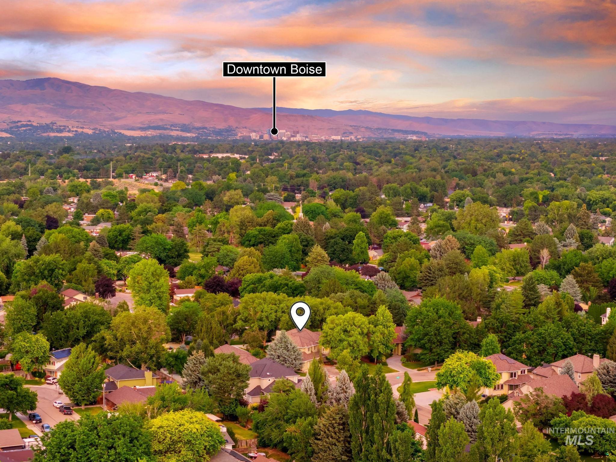 5146 N Greyloch, Boise, Idaho 83704, 5 Bedrooms, 4.5 Bathrooms, Residential For Sale, Price $975,000, 98991668