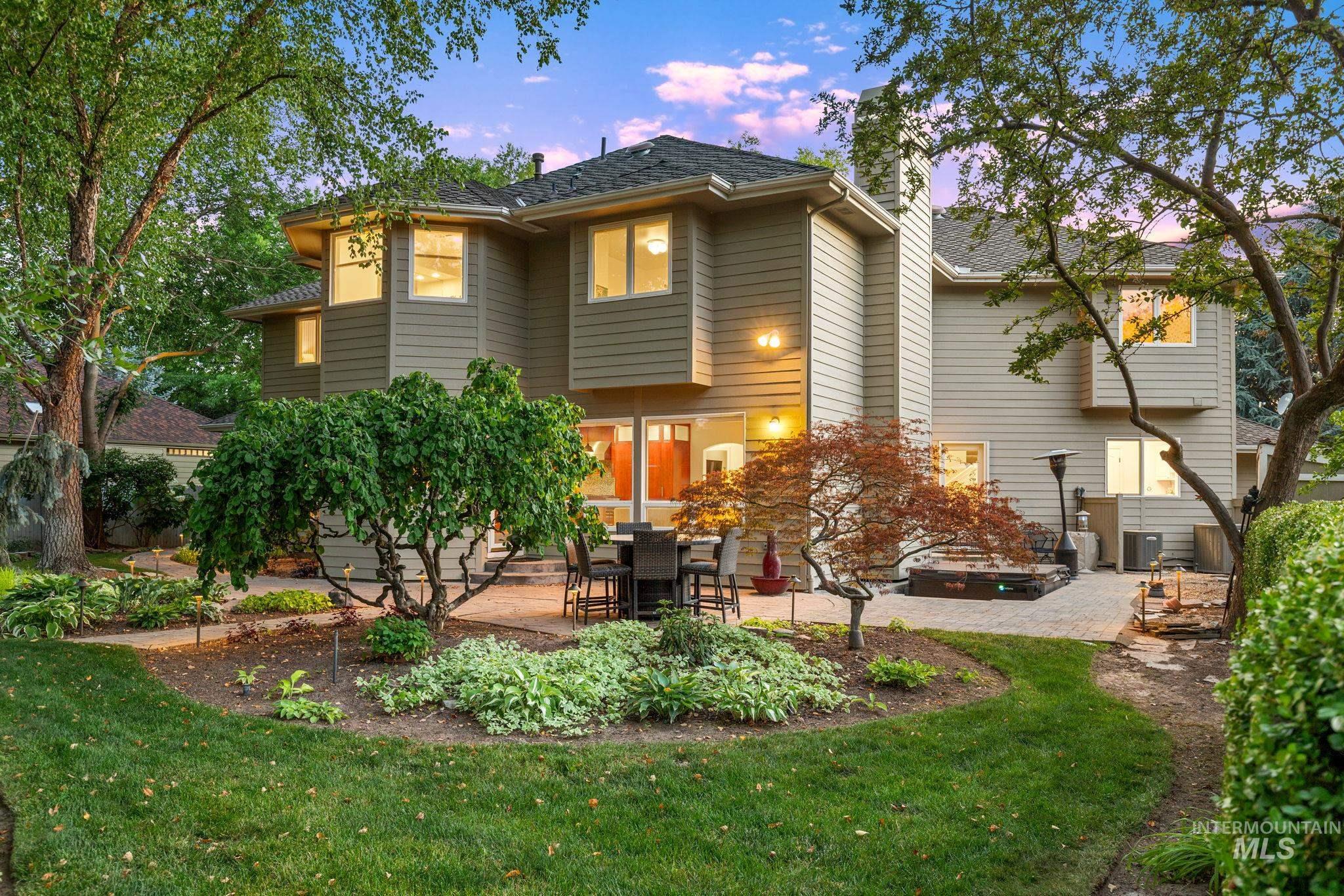 5146 N Greyloch, Boise, Idaho 83704, 5 Bedrooms, 4.5 Bathrooms, Residential For Sale, Price $975,000, 98991668