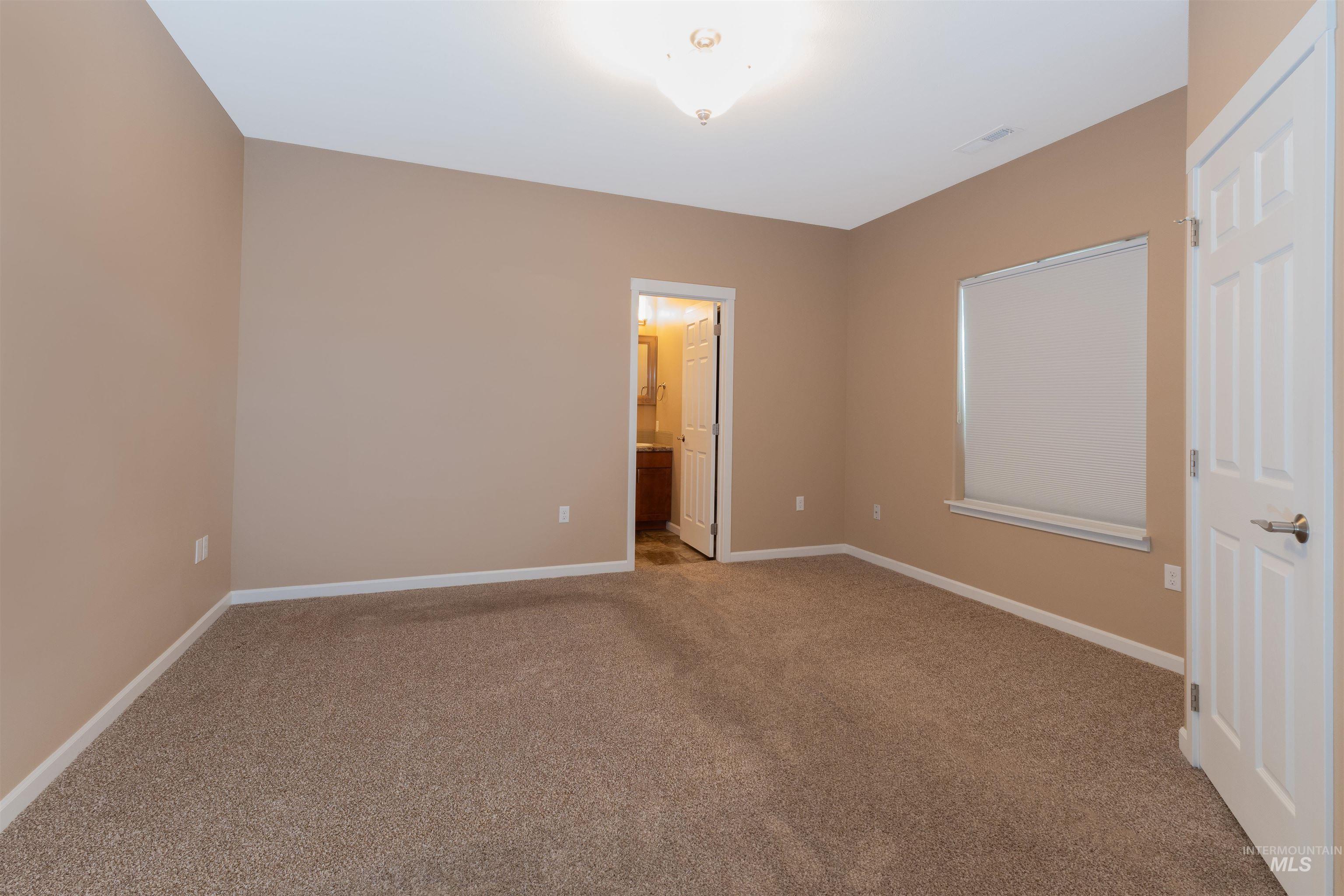721 LINDEN AVE, Lewiston, Idaho 83501-0000, 3 Bedrooms, 2.5 Bathrooms, Residential For Sale, Price $415,000,MLS 98991672