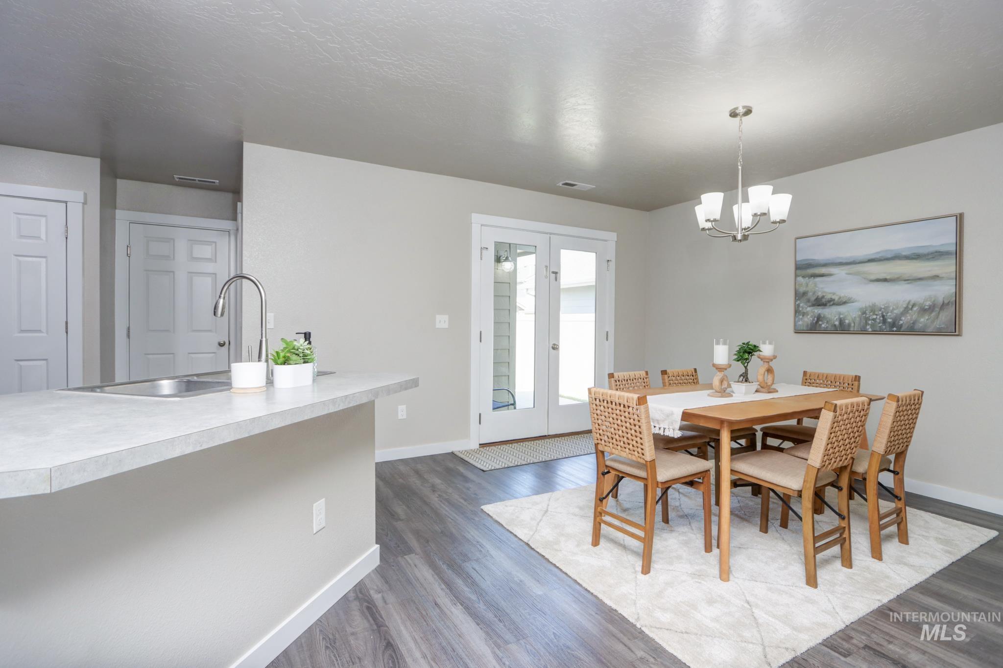 3739 N Warm Creek Ave, Meridian, Idaho 83646, 3 Bedrooms, 2.5 Bathrooms, Residential For Sale, Price $415,000,MLS 98991674