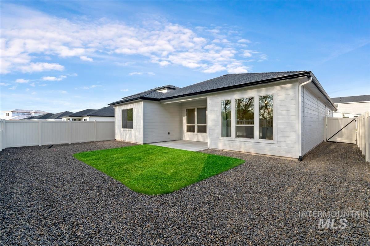 3411 Helios St., Caldwell, Idaho 83607, 3 Bedrooms, 2 Bathrooms, Residential For Sale, Price $484,880, 98991676