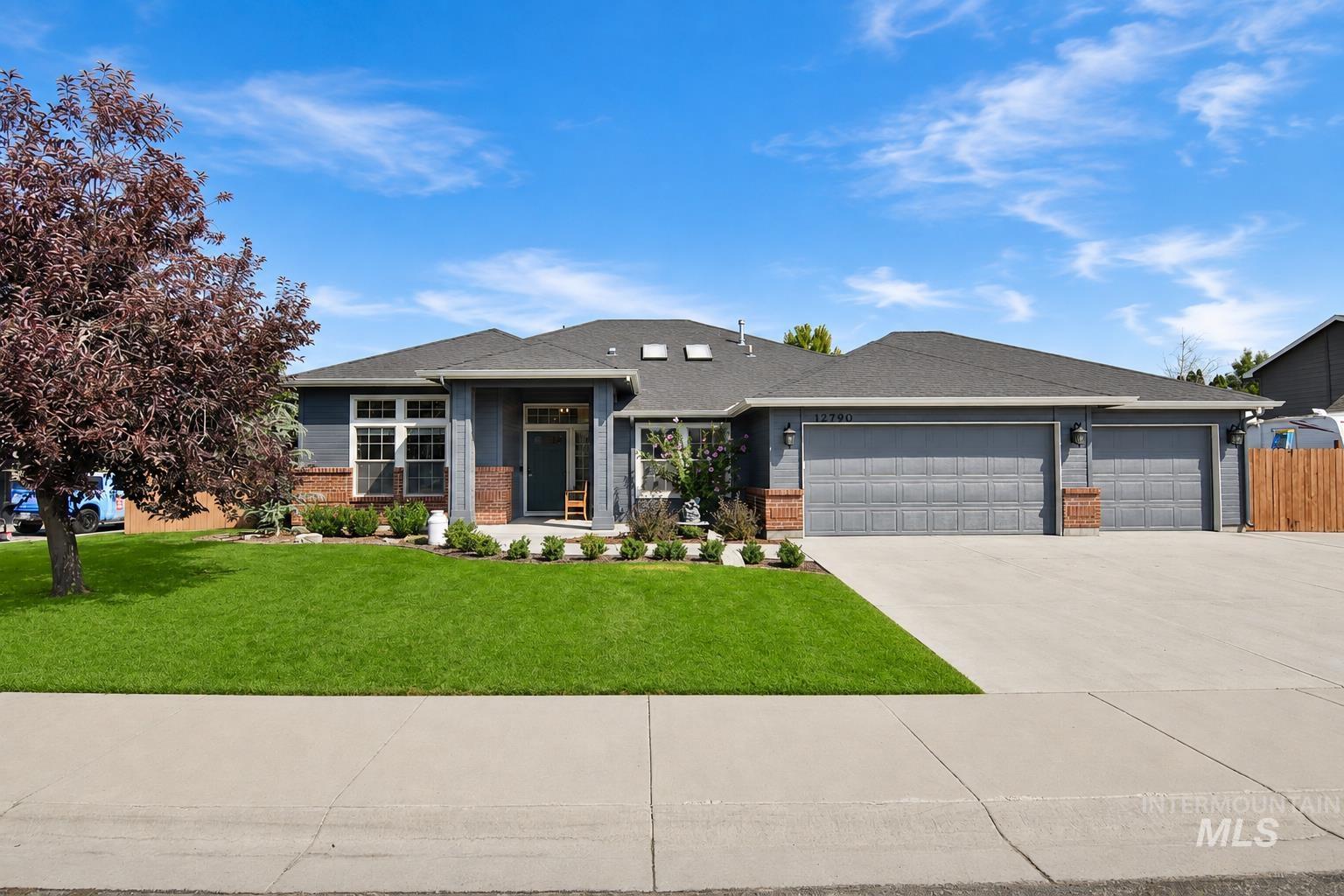 12790 W Renwick, Boise, Idaho 83709, 4 Bedrooms, 2 Bathrooms, Residential For Sale, Price $580,000,MLS 98991679