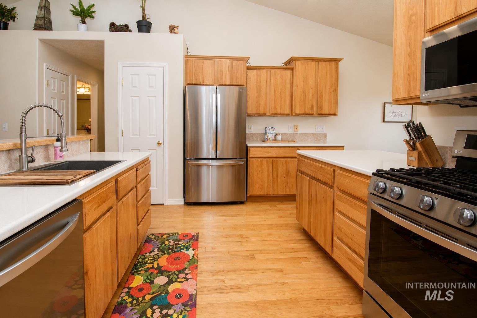 12790 W Renwick, Boise, Idaho 83709, 4 Bedrooms, 2 Bathrooms, Residential For Sale, Price $599,900, 98991679