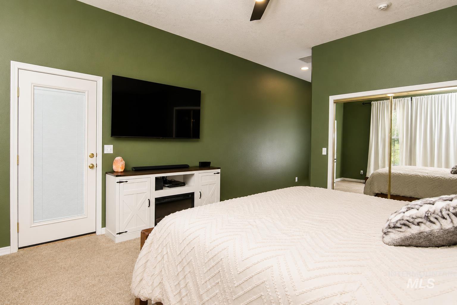 12790 W Renwick, Boise, Idaho 83709, 4 Bedrooms, 2 Bathrooms, Residential For Sale, Price $599,900, 98991679