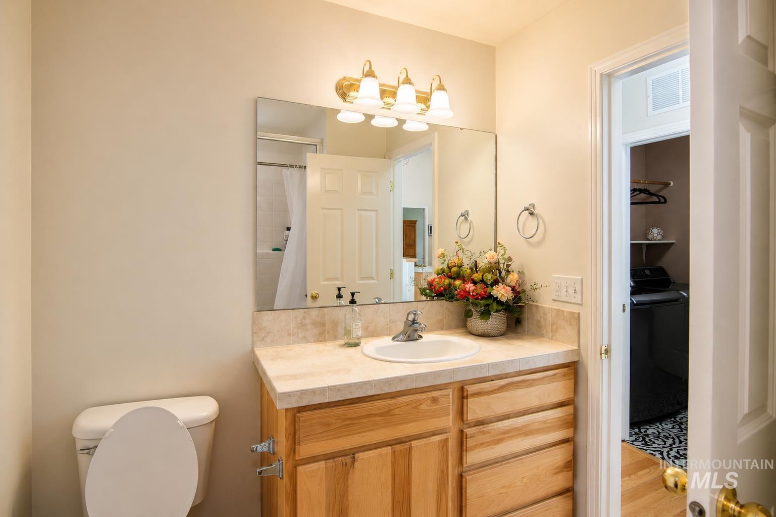 12790 W Renwick, Boise, Idaho 83709, 4 Bedrooms, 2 Bathrooms, Residential For Sale, Price $599,900, 98991679