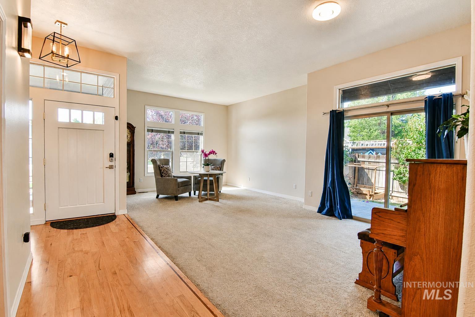 12790 W Renwick, Boise, Idaho 83709, 4 Bedrooms, 2 Bathrooms, Residential For Sale, Price $580,000,MLS 98991679