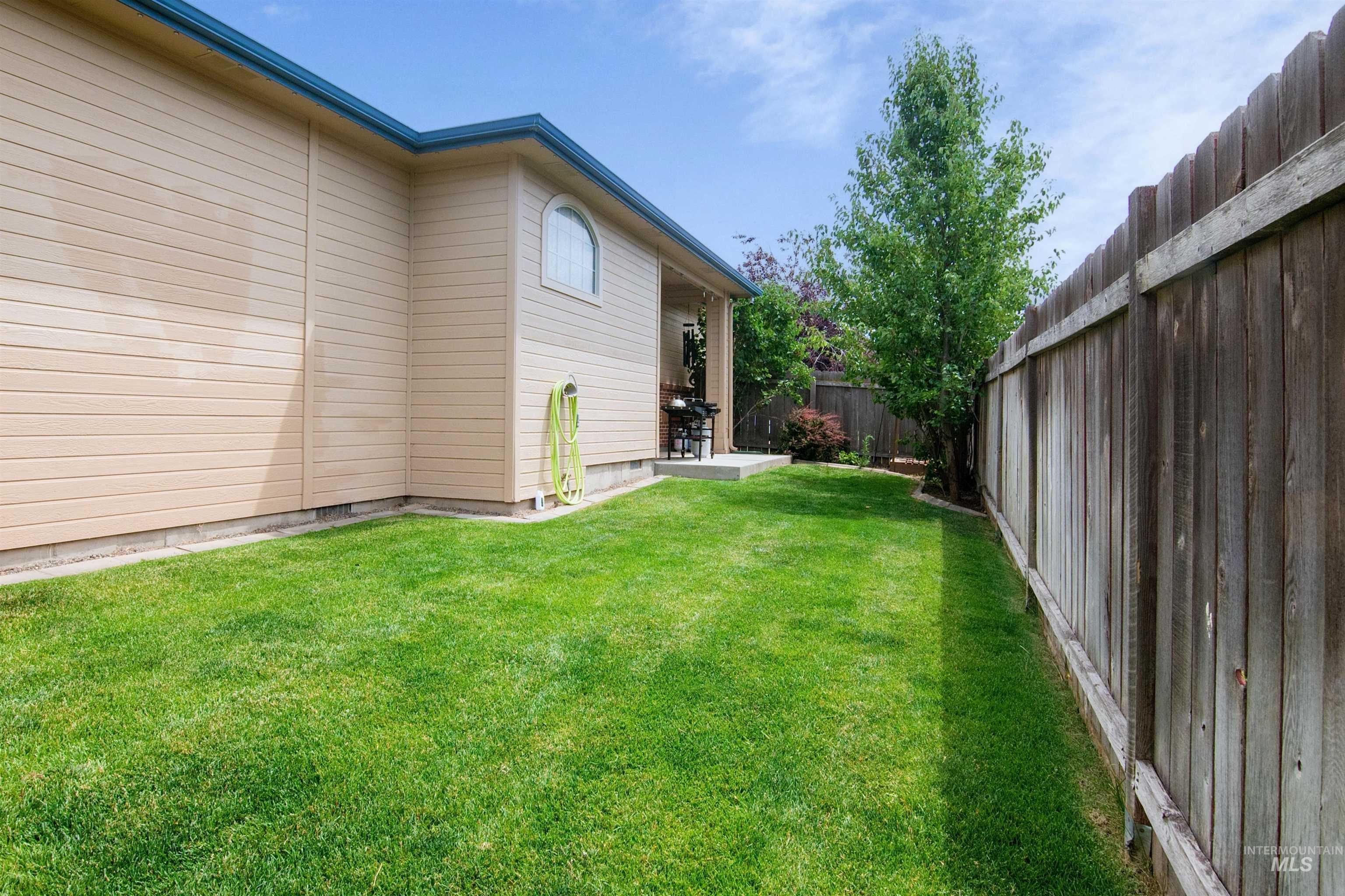 12790 W Renwick, Boise, Idaho 83709, 4 Bedrooms, 2 Bathrooms, Residential For Sale, Price $599,900, 98991679