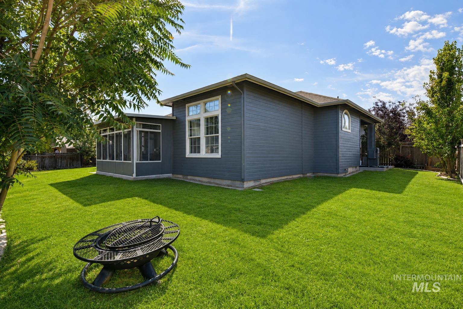 12790 W Renwick, Boise, Idaho 83709, 4 Bedrooms, 2 Bathrooms, Residential For Sale, Price $580,000,MLS 98991679