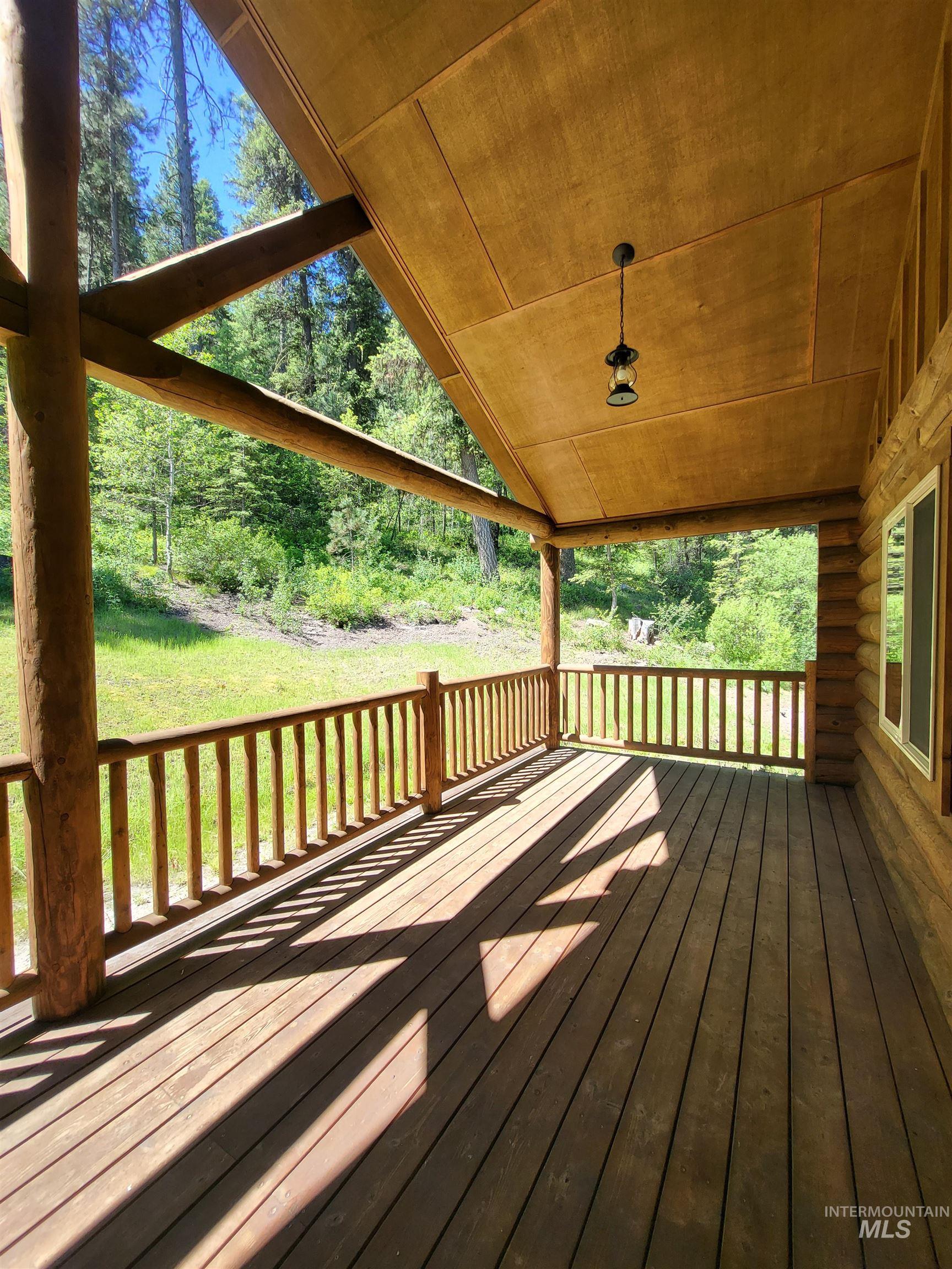 11 Riverstone Bend, Idaho City, Idaho 83631, 2 Bedrooms, 1 Bathroom, Residential For Sale, Price $675,000, 98991681