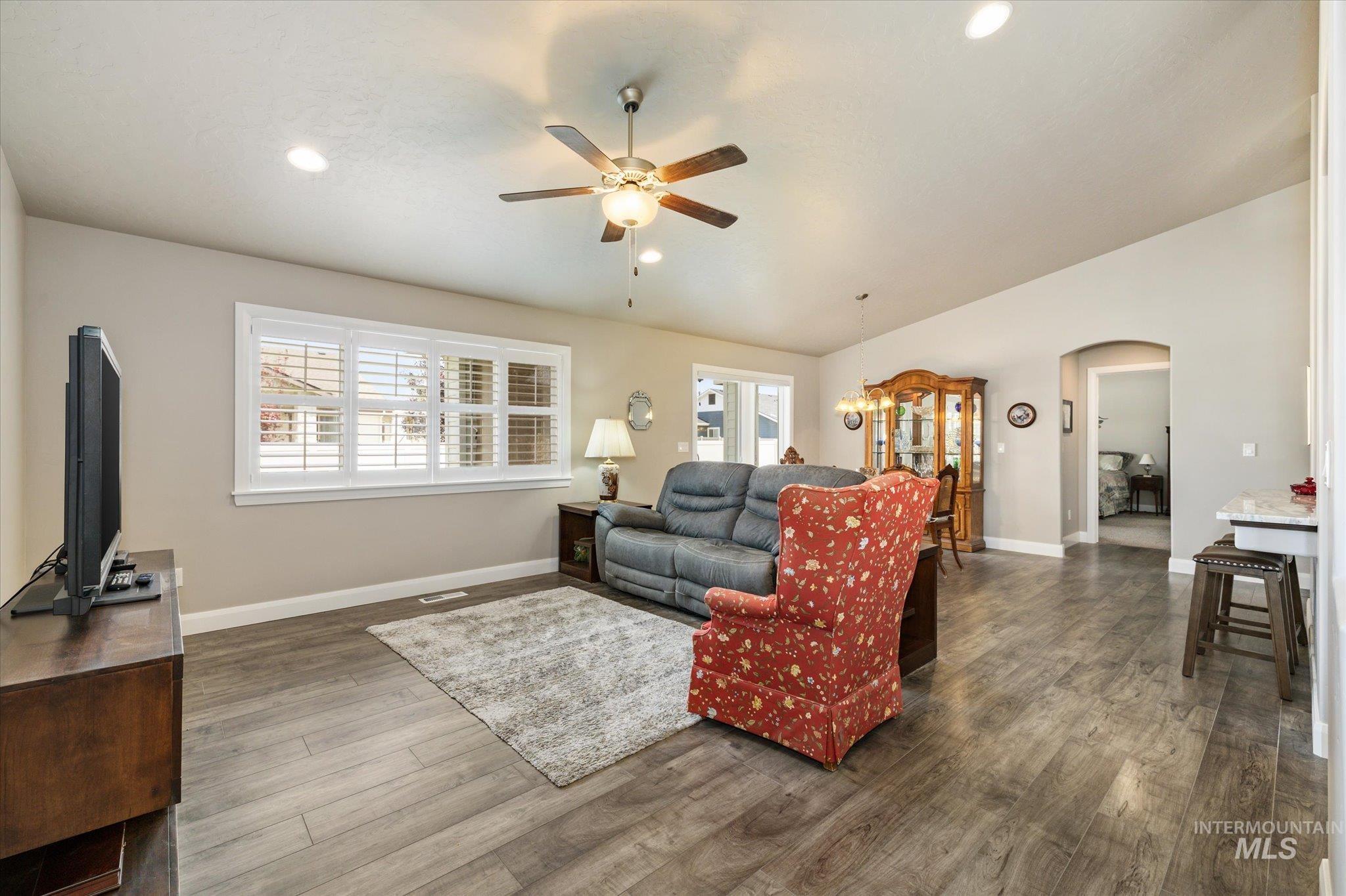 17426 N Flagstaff Way, Nampa, Idaho 83687, 3 Bedrooms, 2 Bathrooms, Residential For Sale, Price $445,000,MLS 98991683