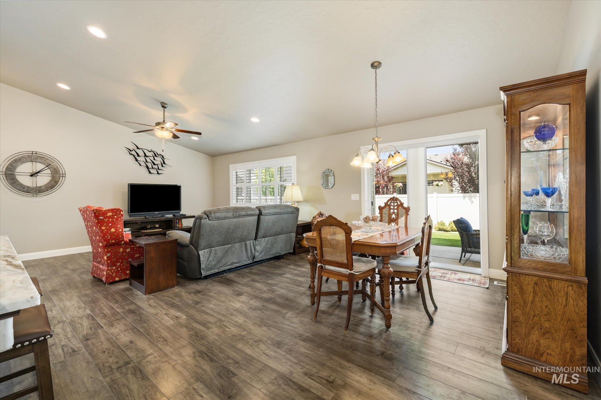 17426 N Flagstaff Way, Nampa, Idaho 83687, 3 Bedrooms, 2 Bathrooms, Residential For Sale, Price $445,000,MLS 98991683