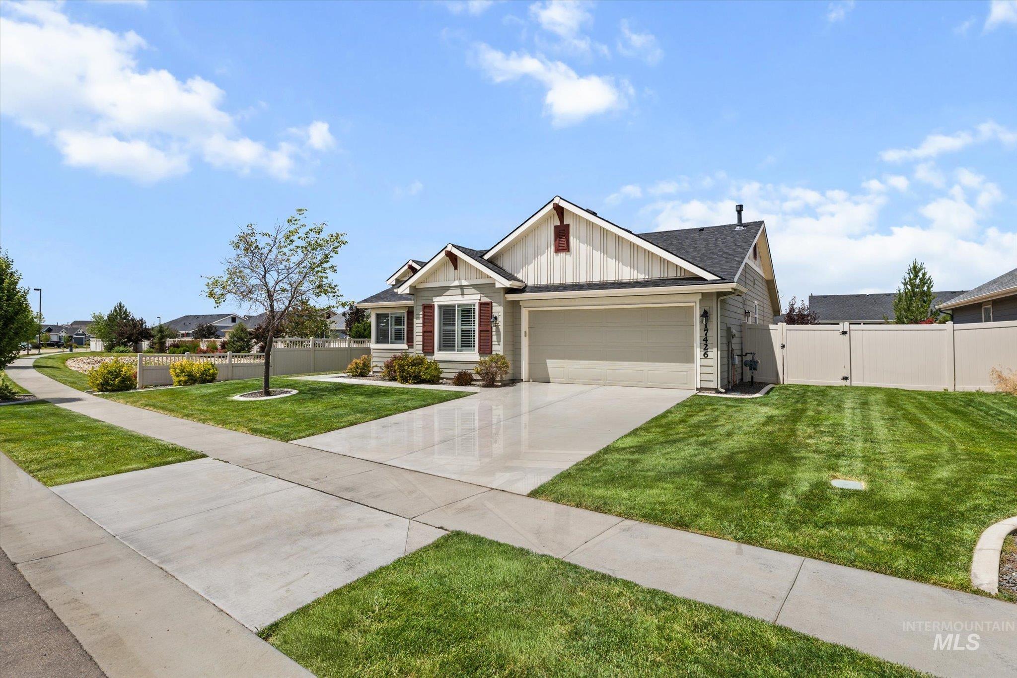 17426 N Flagstaff Way, Nampa, Idaho 83687, 3 Bedrooms, 2 Bathrooms, Residential For Sale, Price $445,000,MLS 98991683