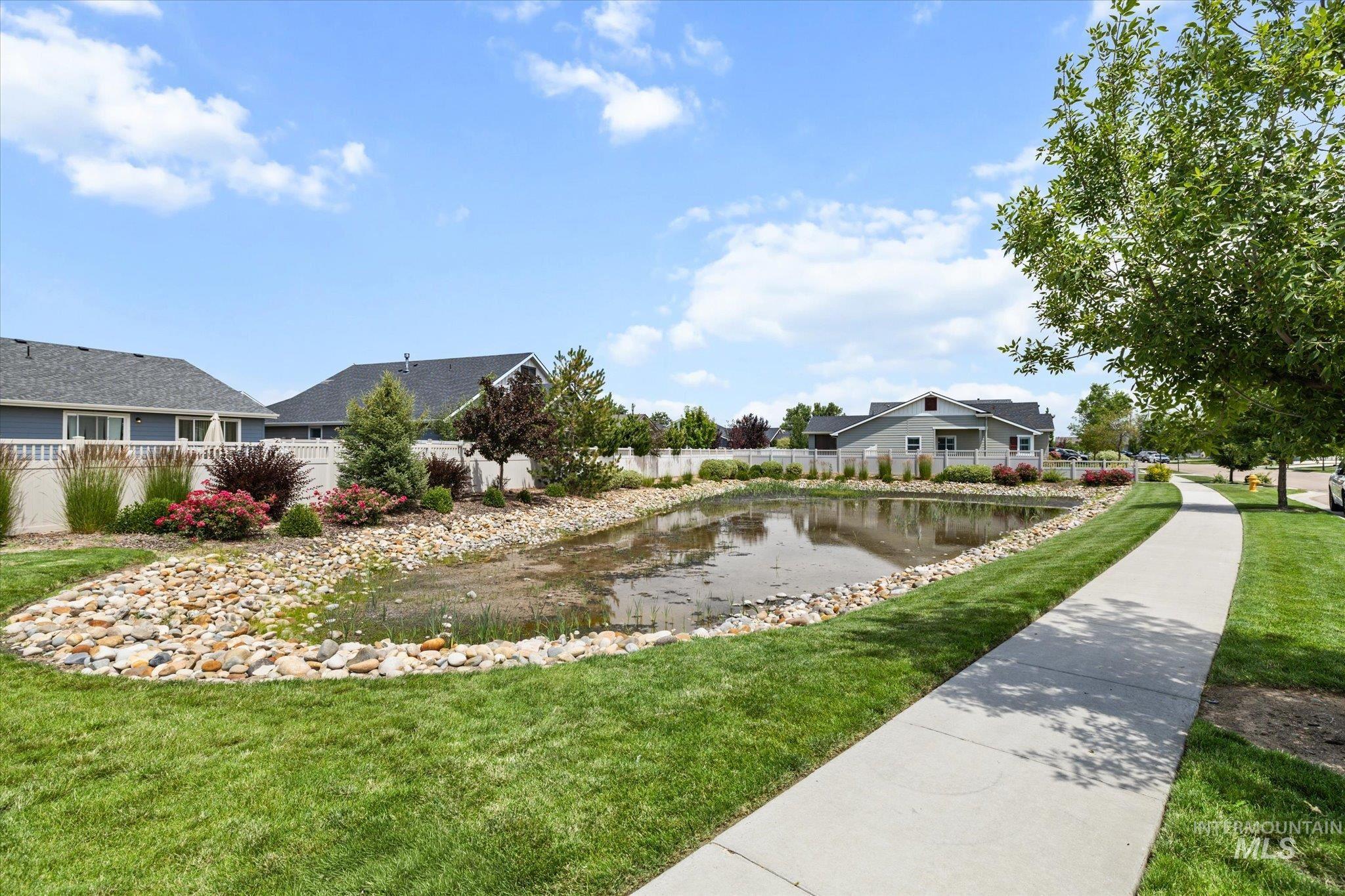 17426 N Flagstaff Way, Nampa, Idaho 83687, 3 Bedrooms, 2 Bathrooms, Residential For Sale, Price $445,000,MLS 98991683